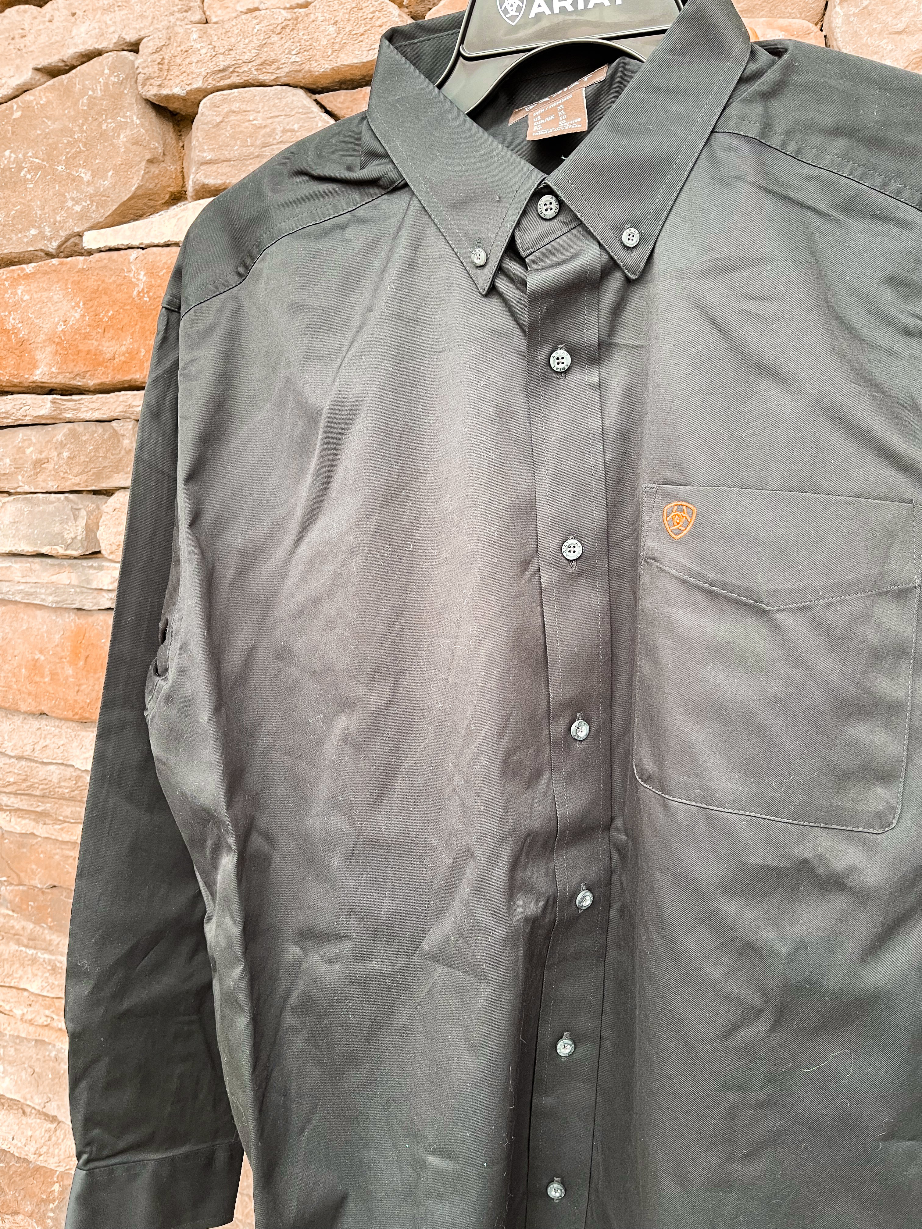 Ariat Solid Twill Classic Fit Shirt in Black - Image 6