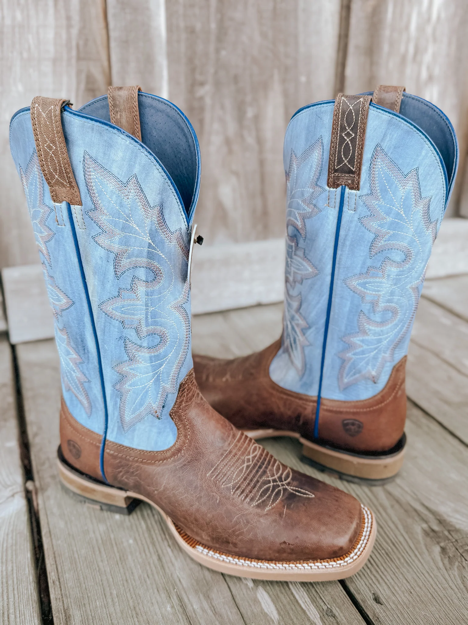 Men's Ariat Standout Cowboy Boots - Image 2