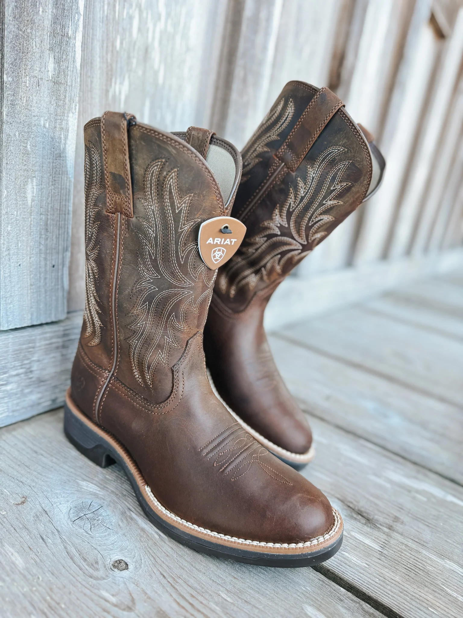 Men's Ariat Ridgeback Round Toe Cowboy Boot - Image 5