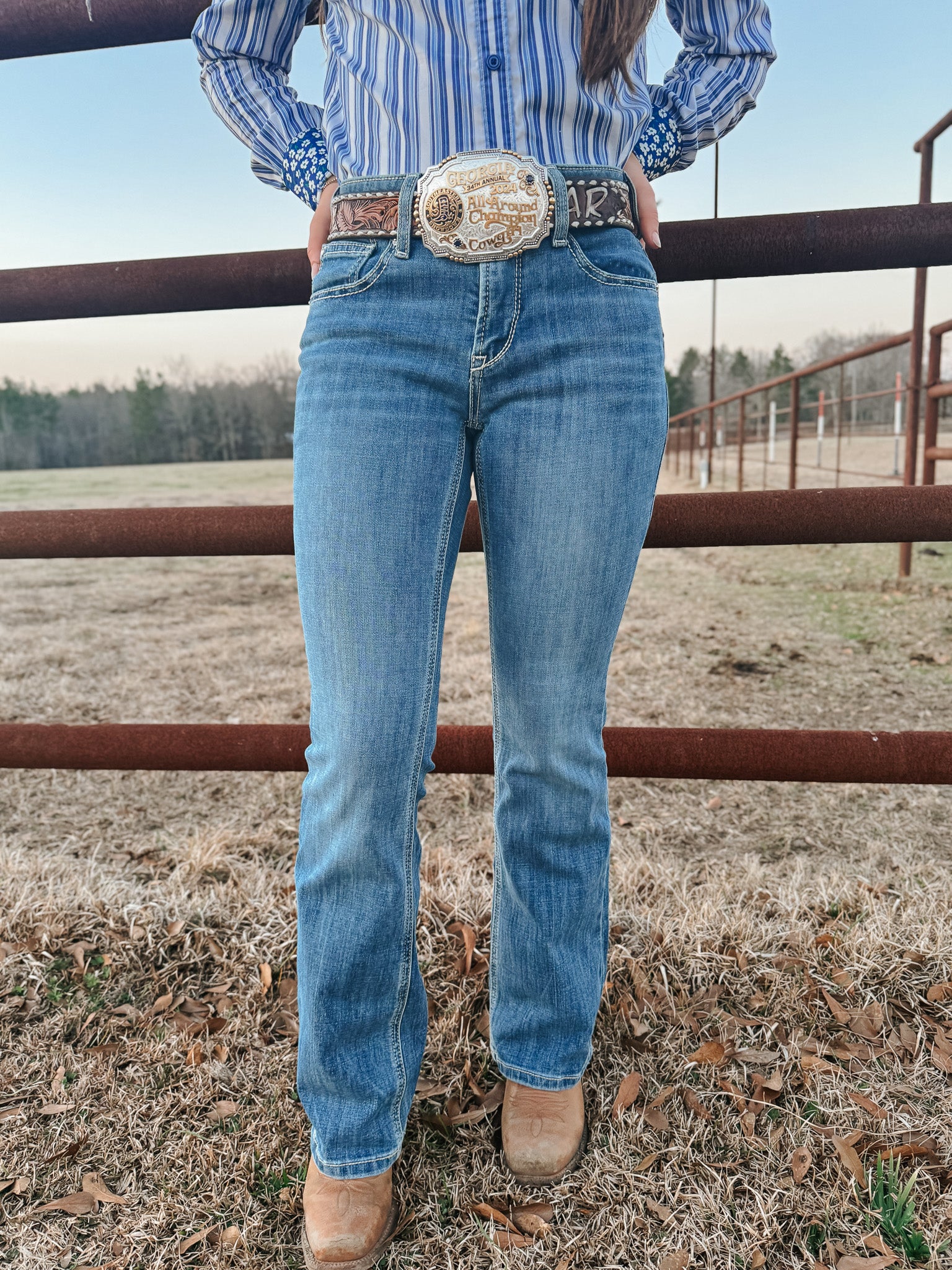 Ariat Women's Perfect Rise Naz Boot Cut Jeans - Image 2
