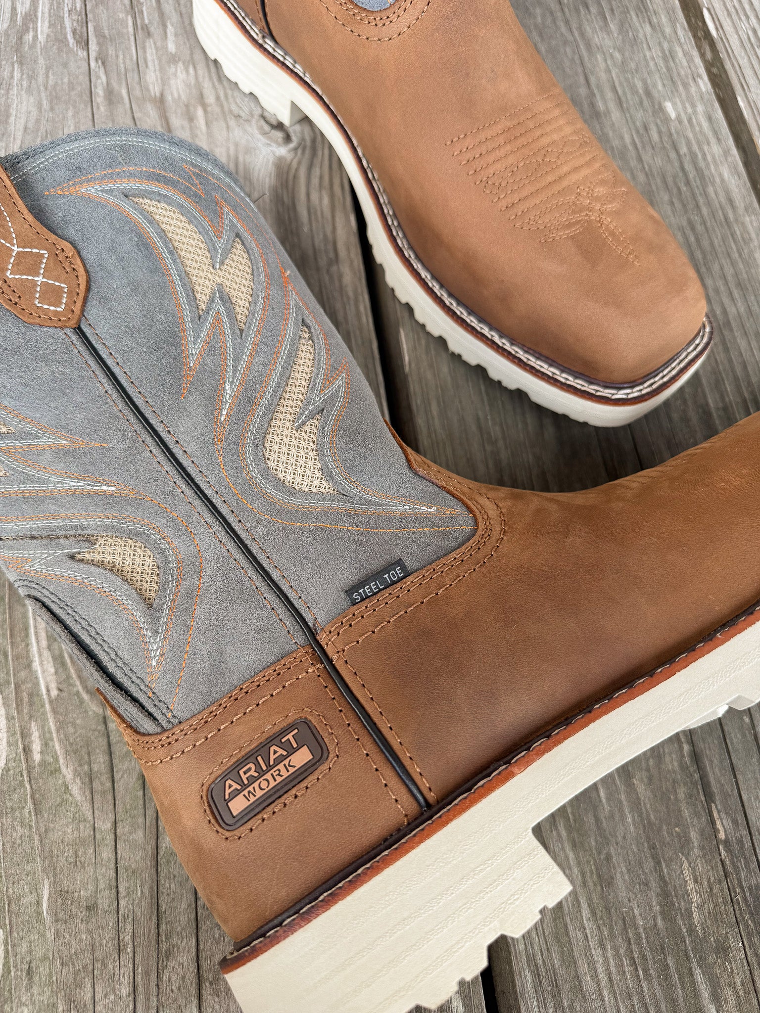 Men's Ariat Activator VentTEK Square Steel Toe Work Boots - Image 3