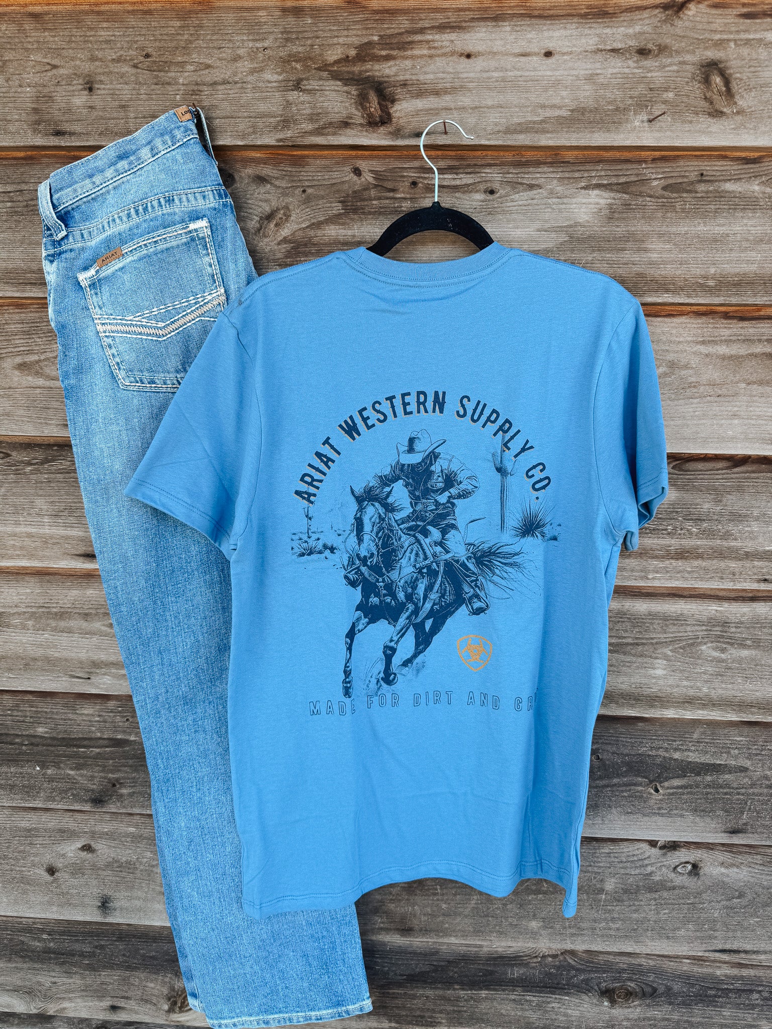 Men's Ariat Blazing Saddle T-Shirt - Image 3