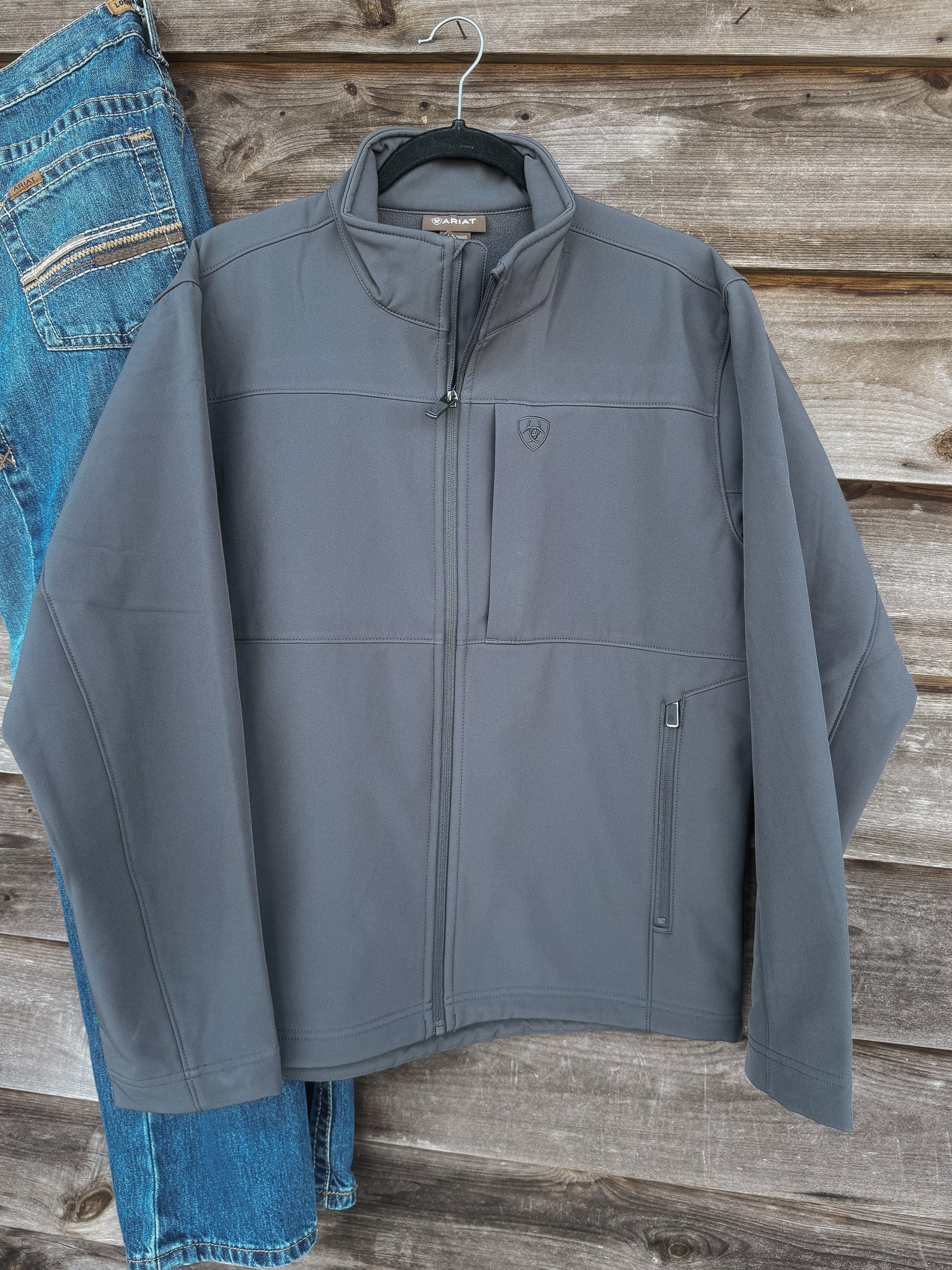 Men's Ariat Vernon Softshell Jacket - Image 2