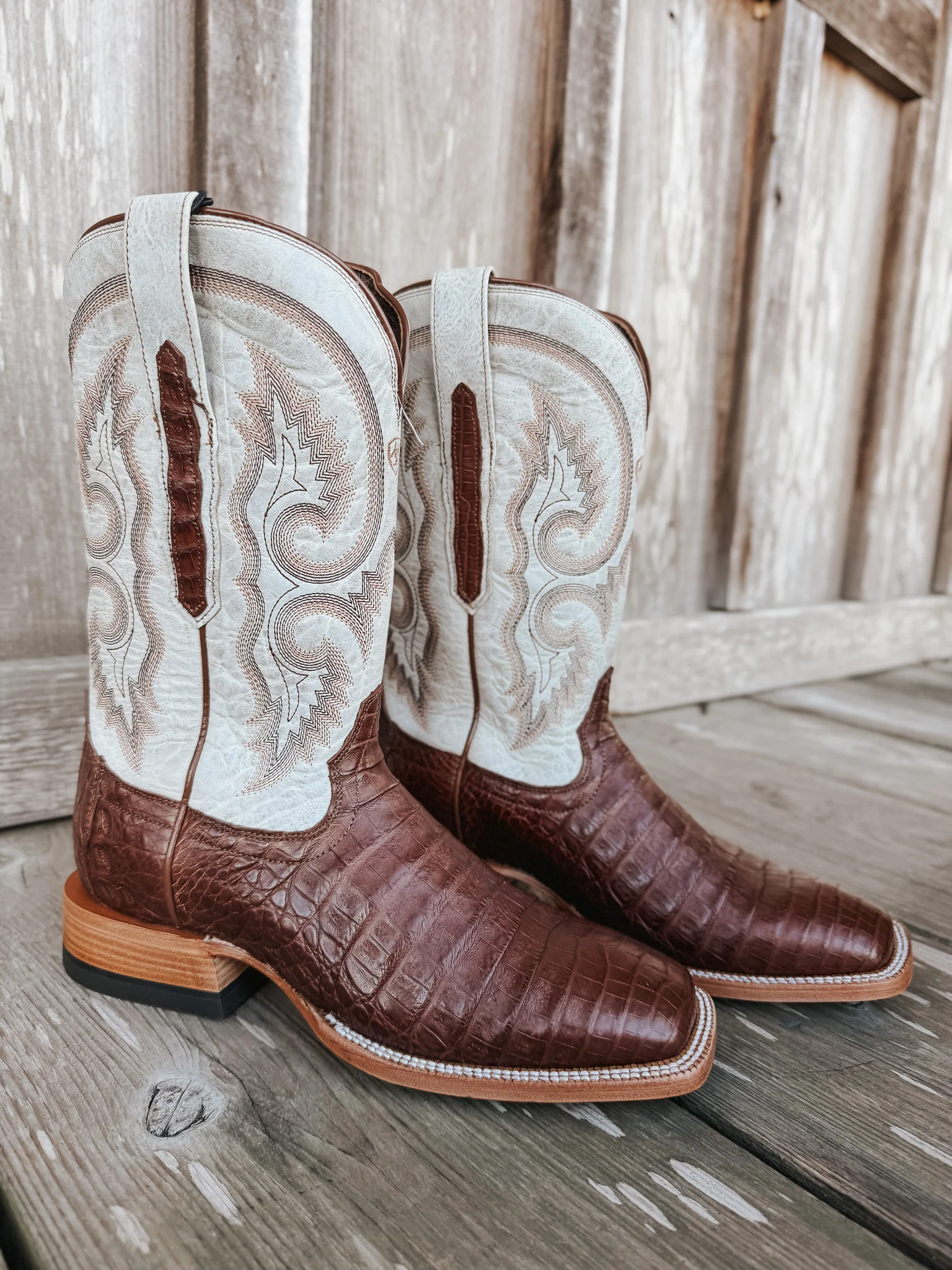 Men's Ariat Classic Callen Wide Square Toe Western Boots - Image 7