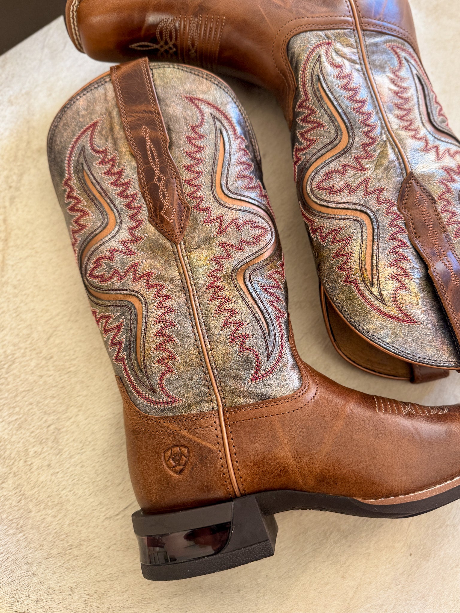 Women's Ariat Captivate Wide Square Toe Western Boots - Image 10