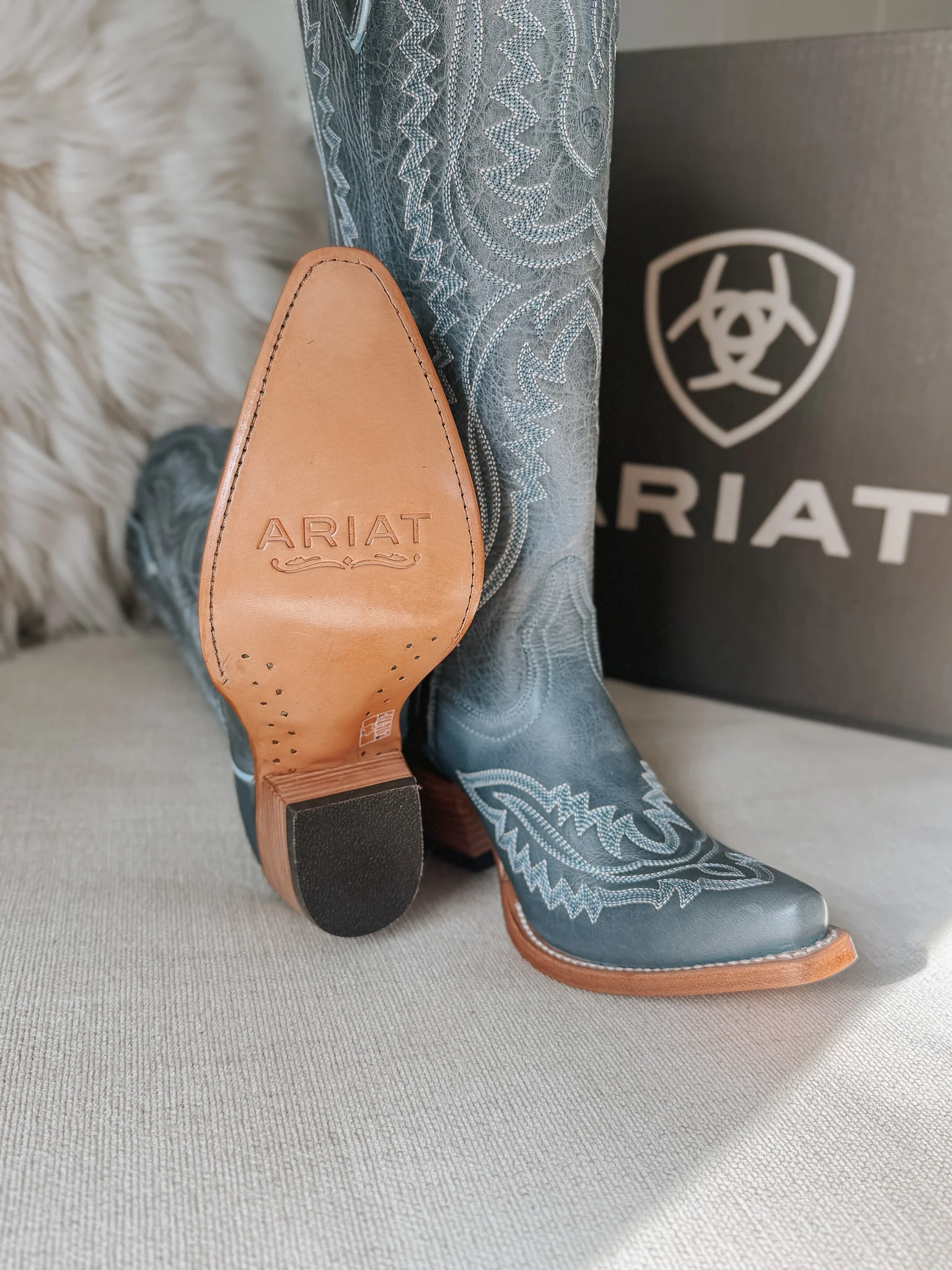 Ariat Women's Casanova Western Boots in Vintage Denim - Image 15