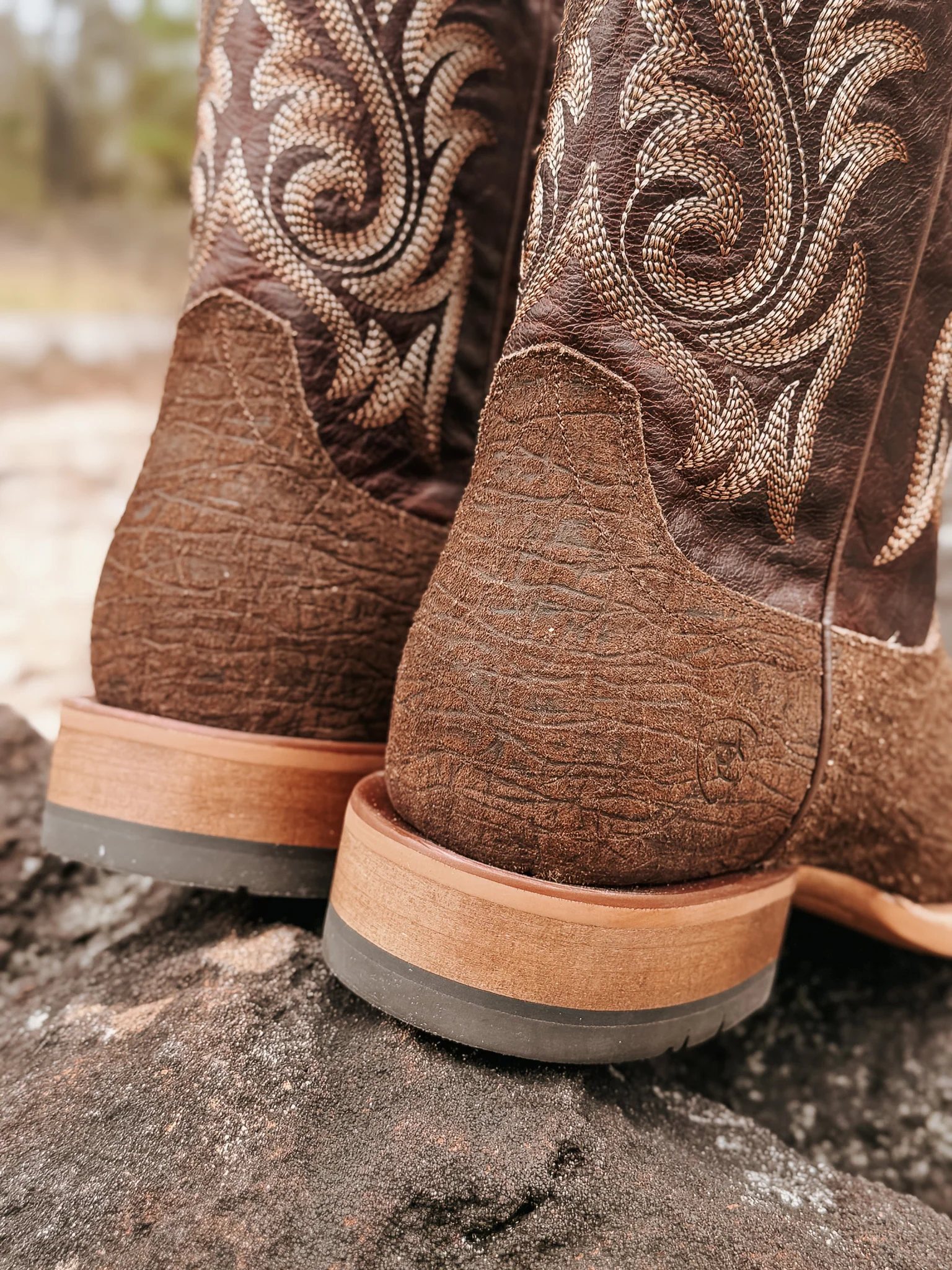 Ariat Men's Cattle Call Wide Square Toe Boots - Image 5