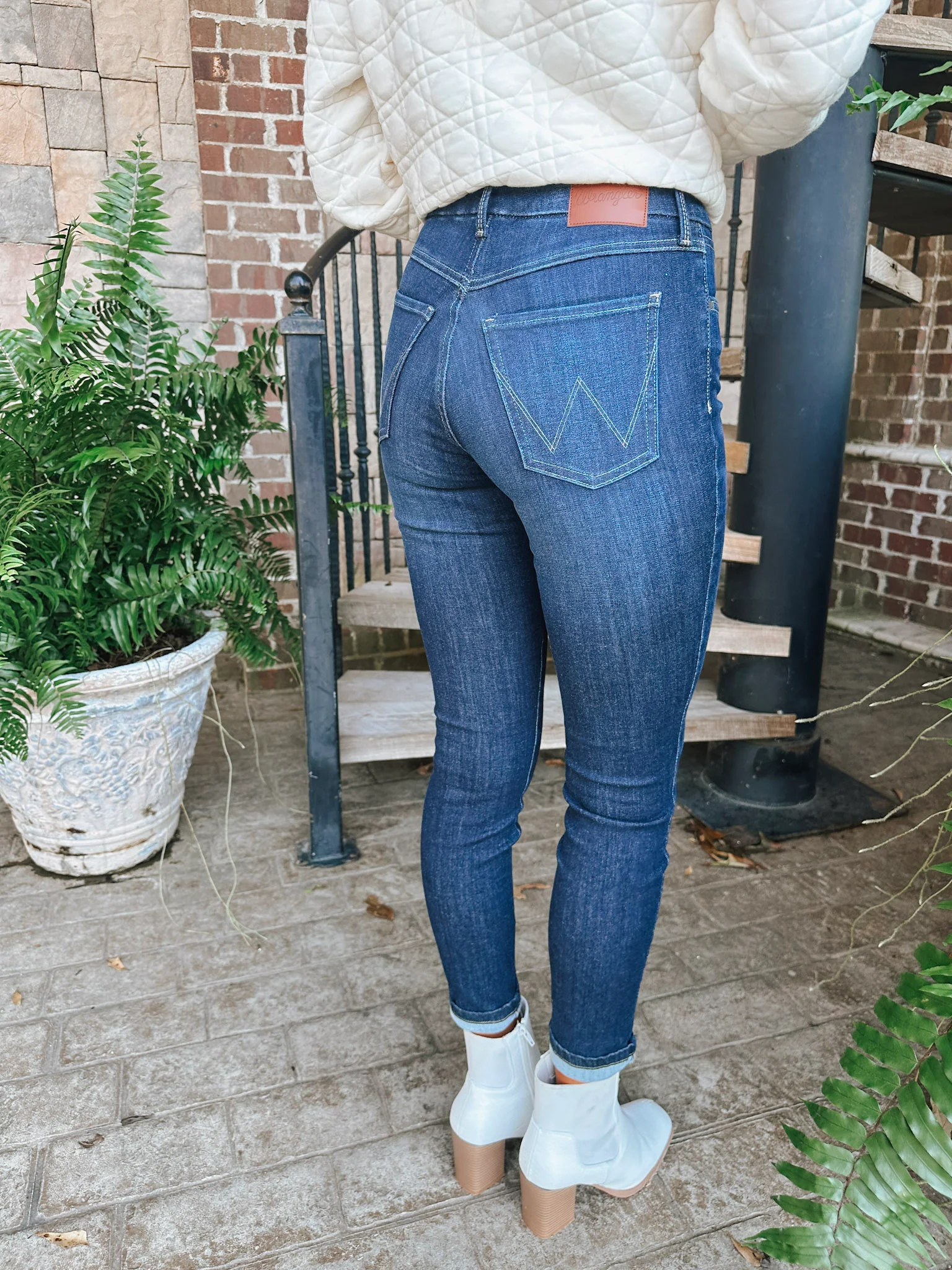 Women's Wrangler Bespoke High Rise Skinny Jean - Image 3