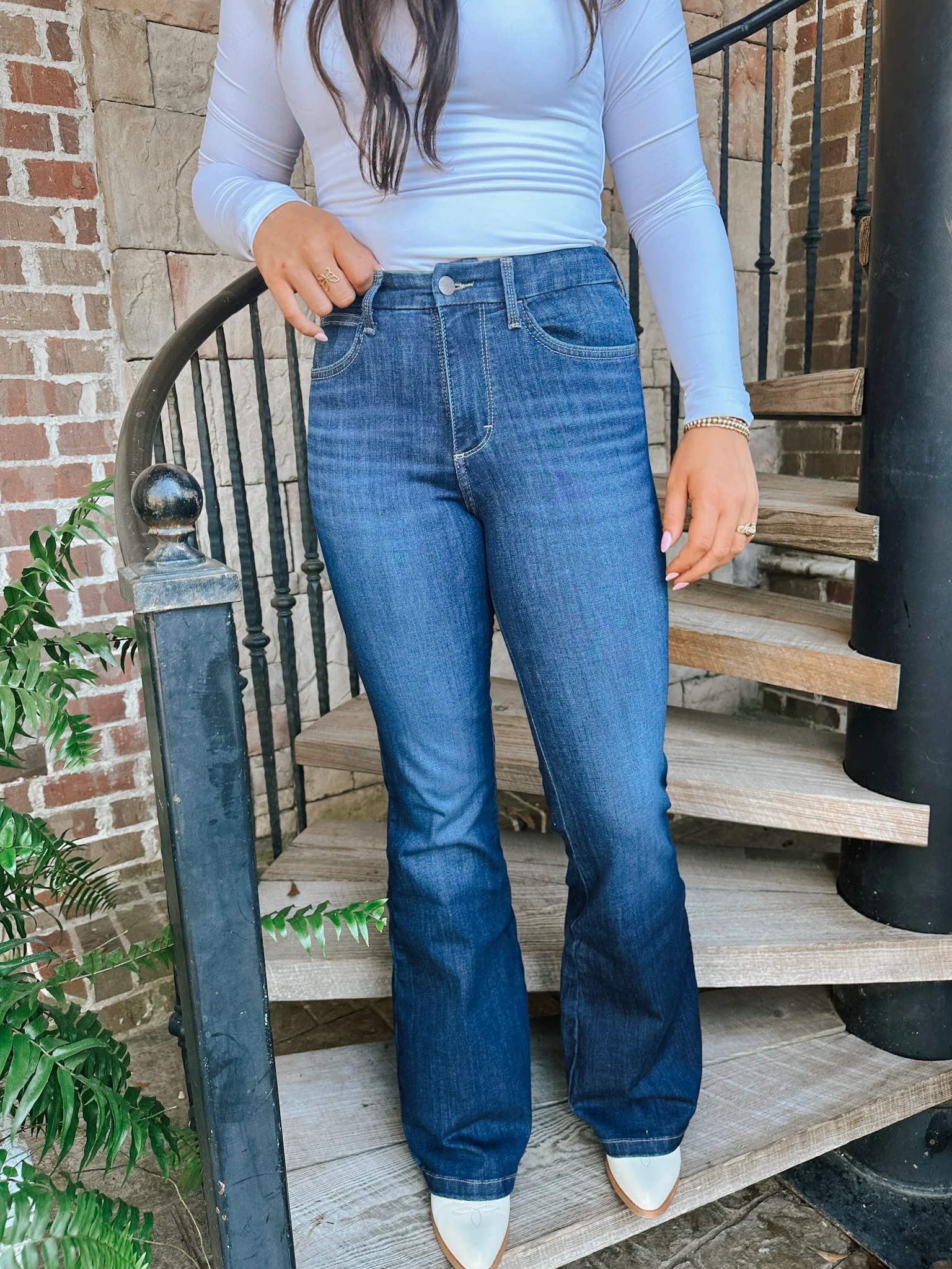Women's Wrangler Bespoke High Rise Flare Jean - Image 5