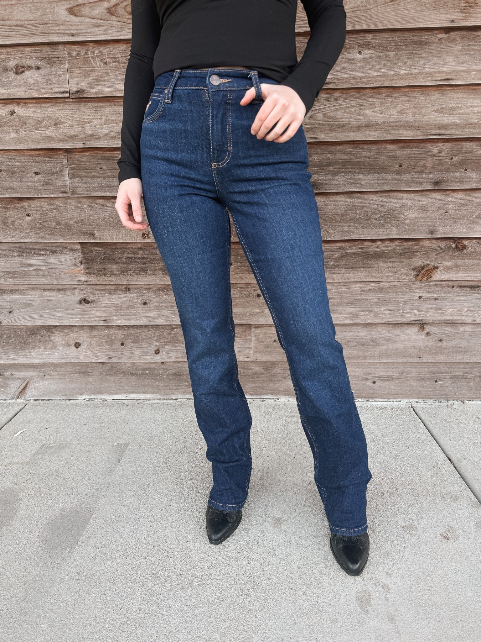Wrangler Women's Kayla Ultimate Riding Bootcut Jeans - Image 7