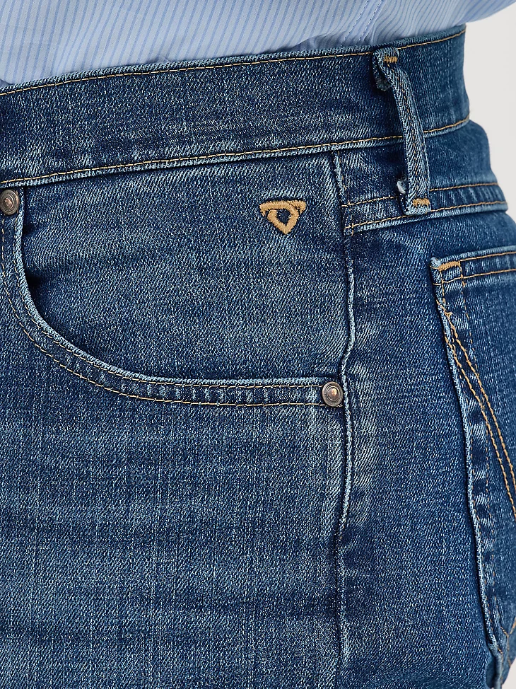 Men's Wrangler Cody Johnson 20X® Advanced Comfort 02 Competition Regular Fit Jean - Image 7