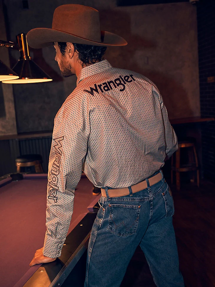 Men's Wrangler Logo Long Sleeve Western Snap Shirt - Image 2