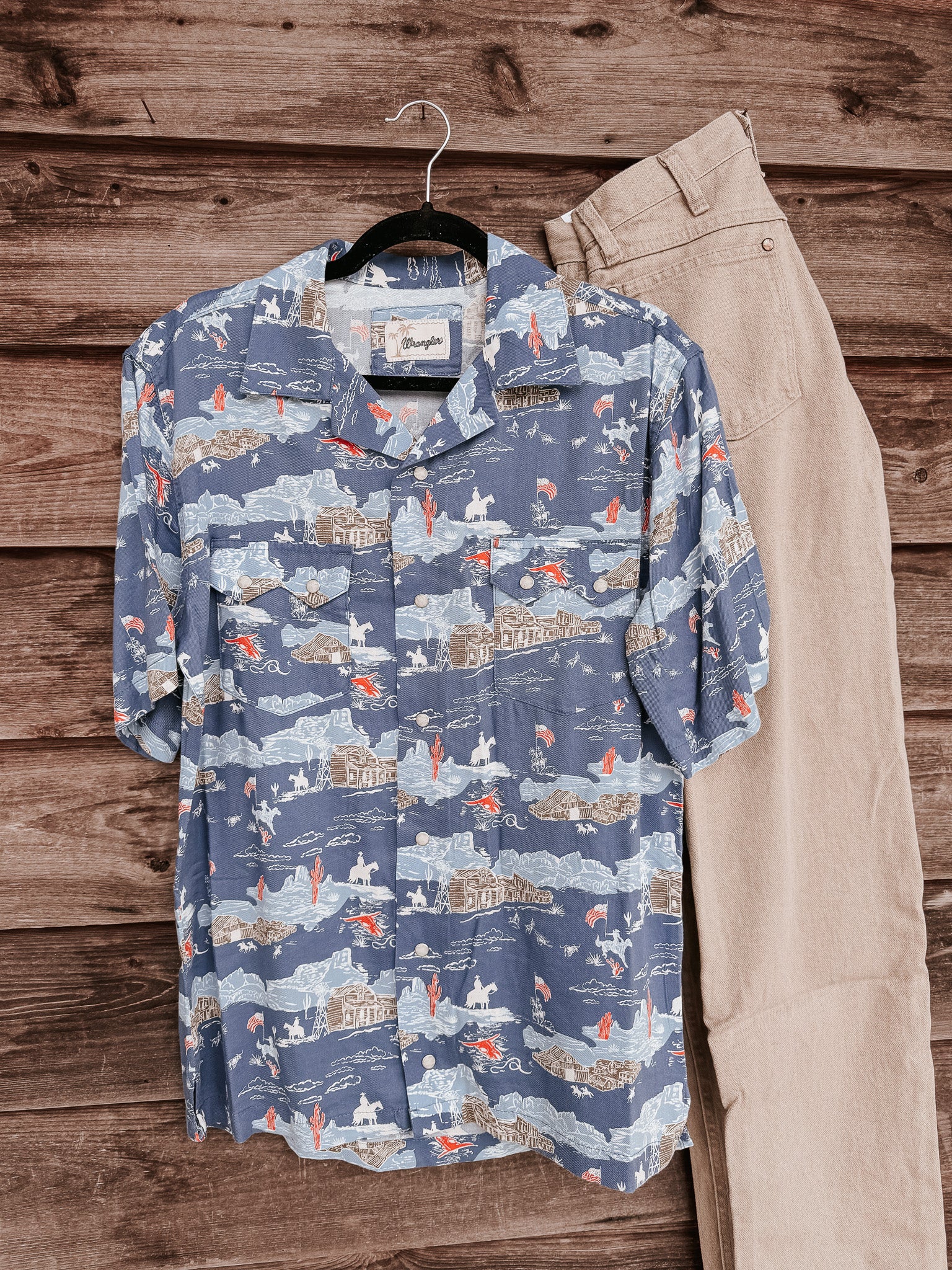Wrangler Men's Out West Pearl Snap Shirt