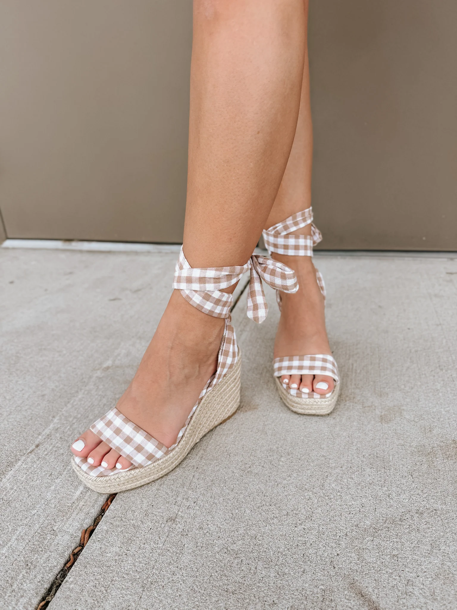 The Oceana | Latte Gingham Wrap Wedge - Image 9