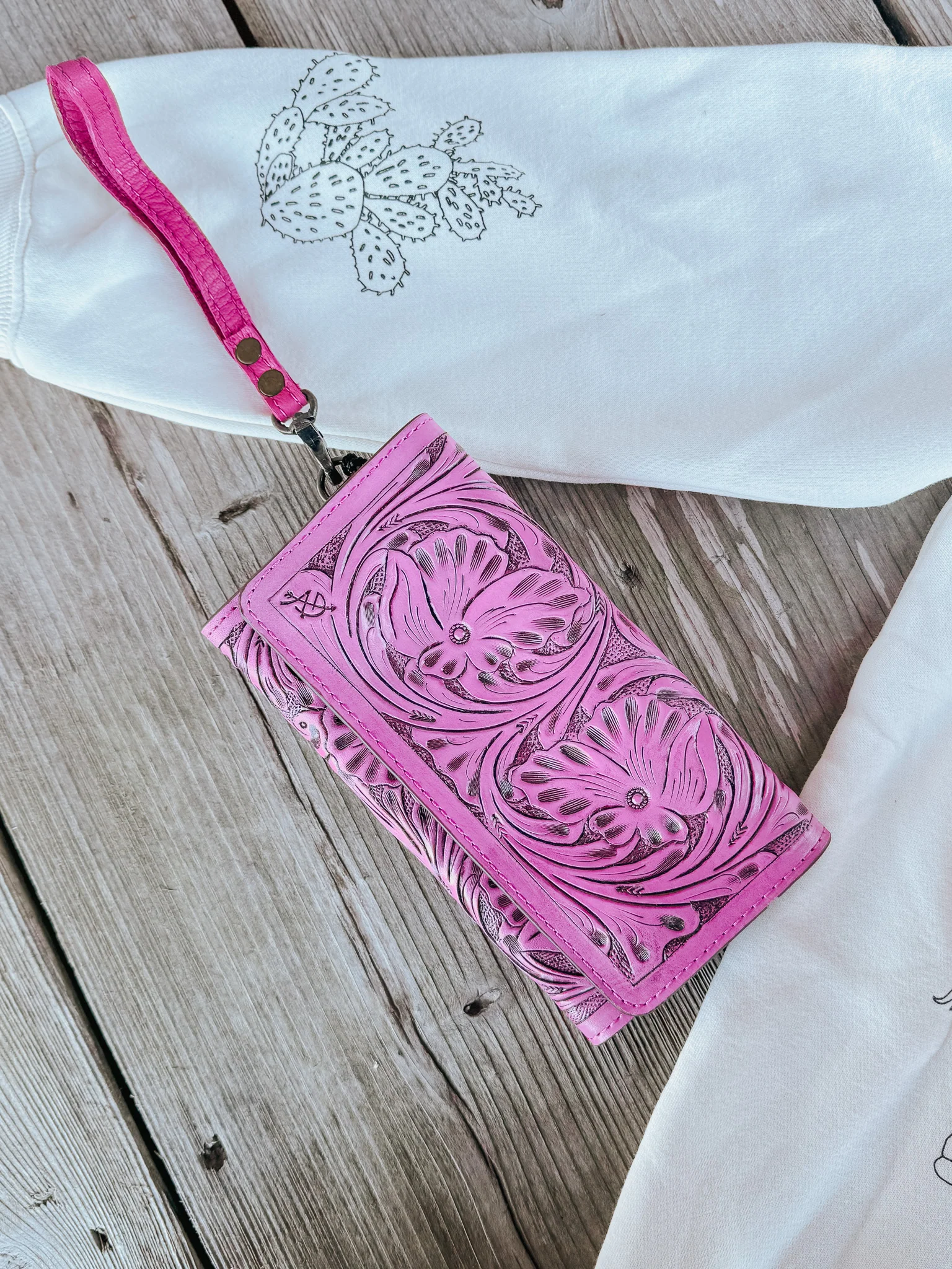 American Darling Pink Tulled Wallet - Image 5