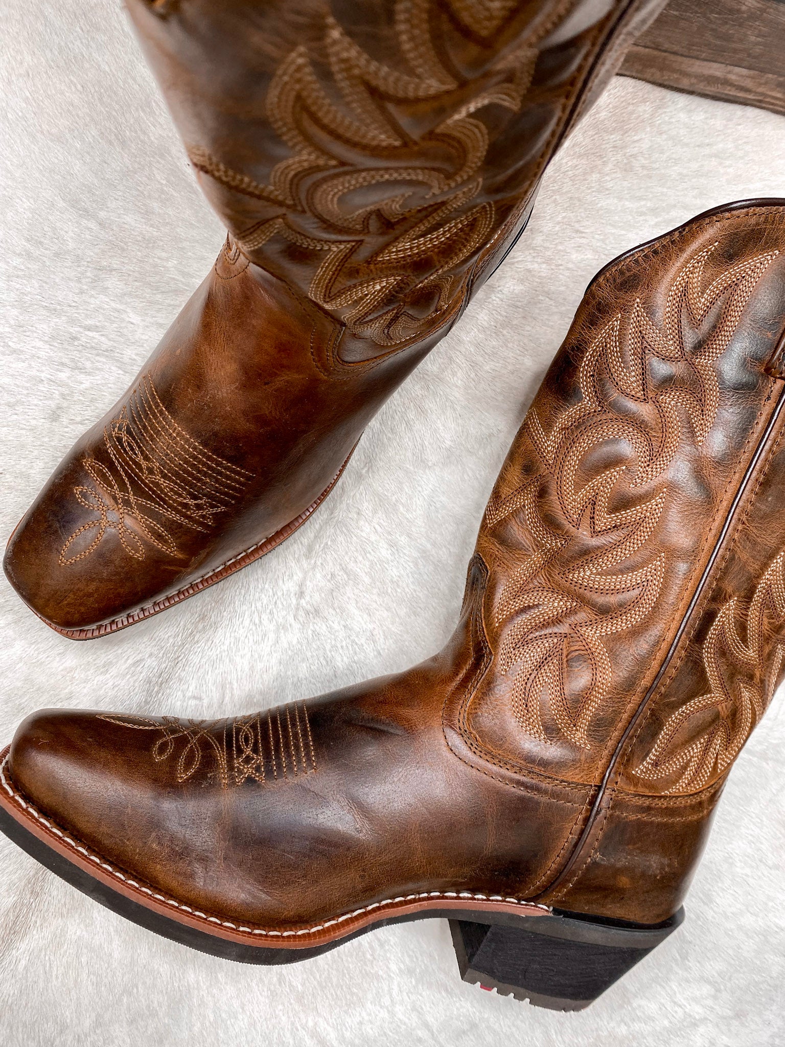 LAREDO BREAKOUT LEATHER BOOT - Image 3