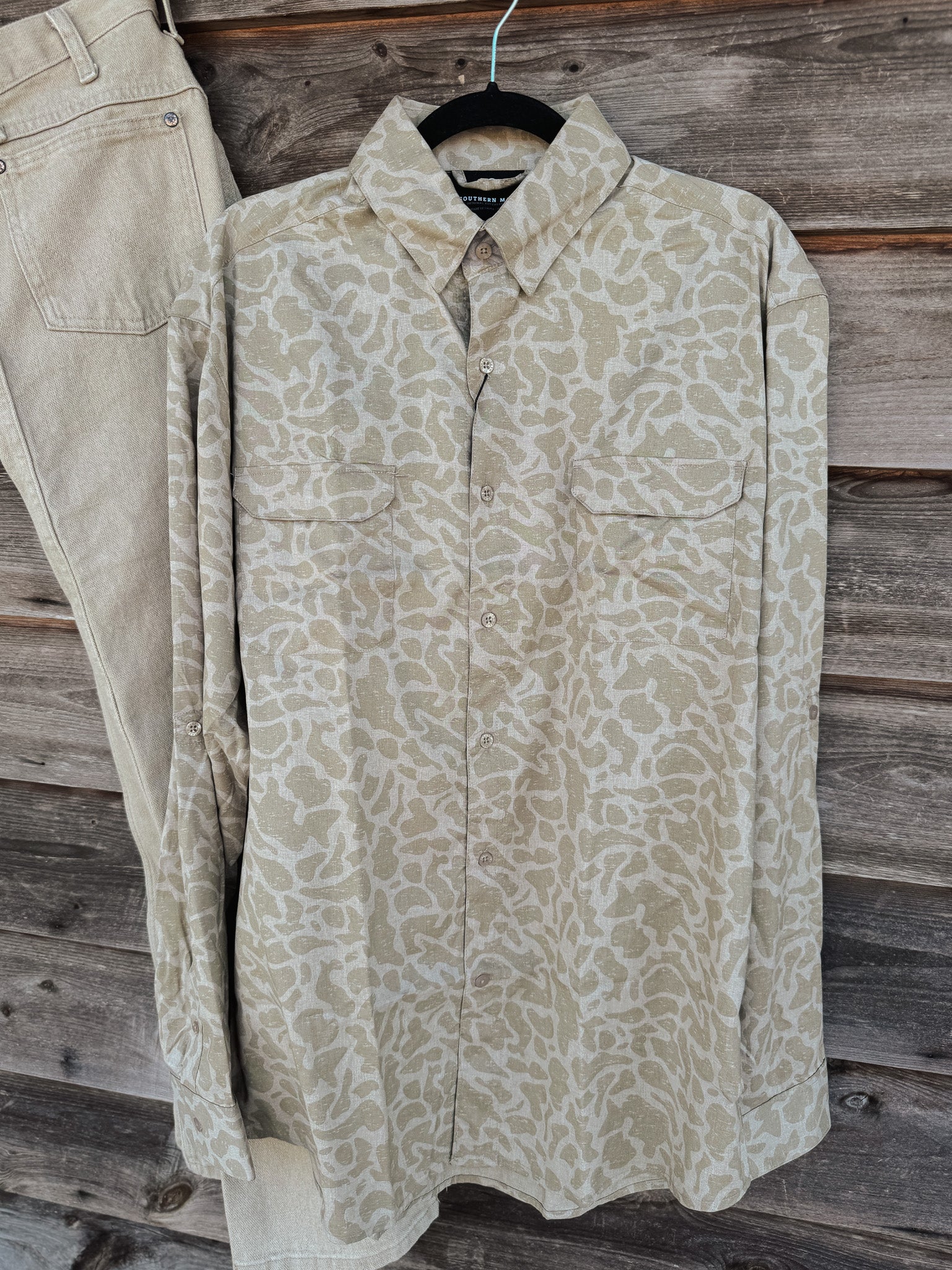 Men's Southern Marsh Merida Mar Camo Performance Shirt in Burnt Taupe - Image 6