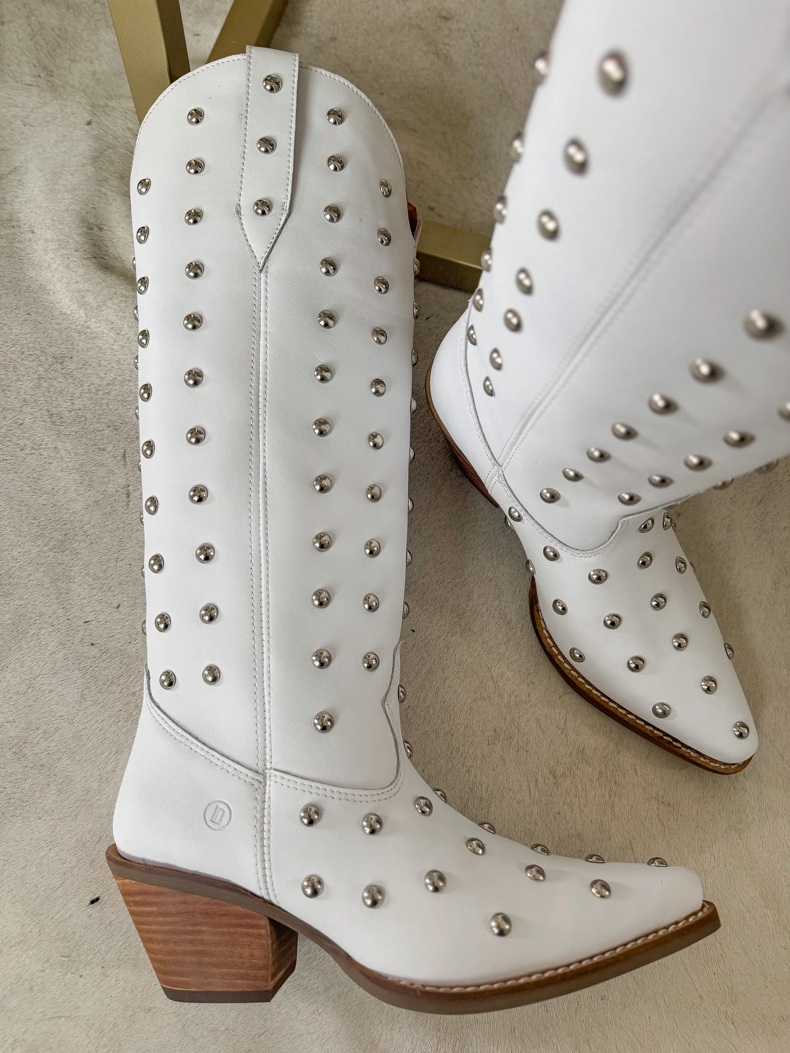 Women's Dingo Broadway Bunny Boots - Image 7