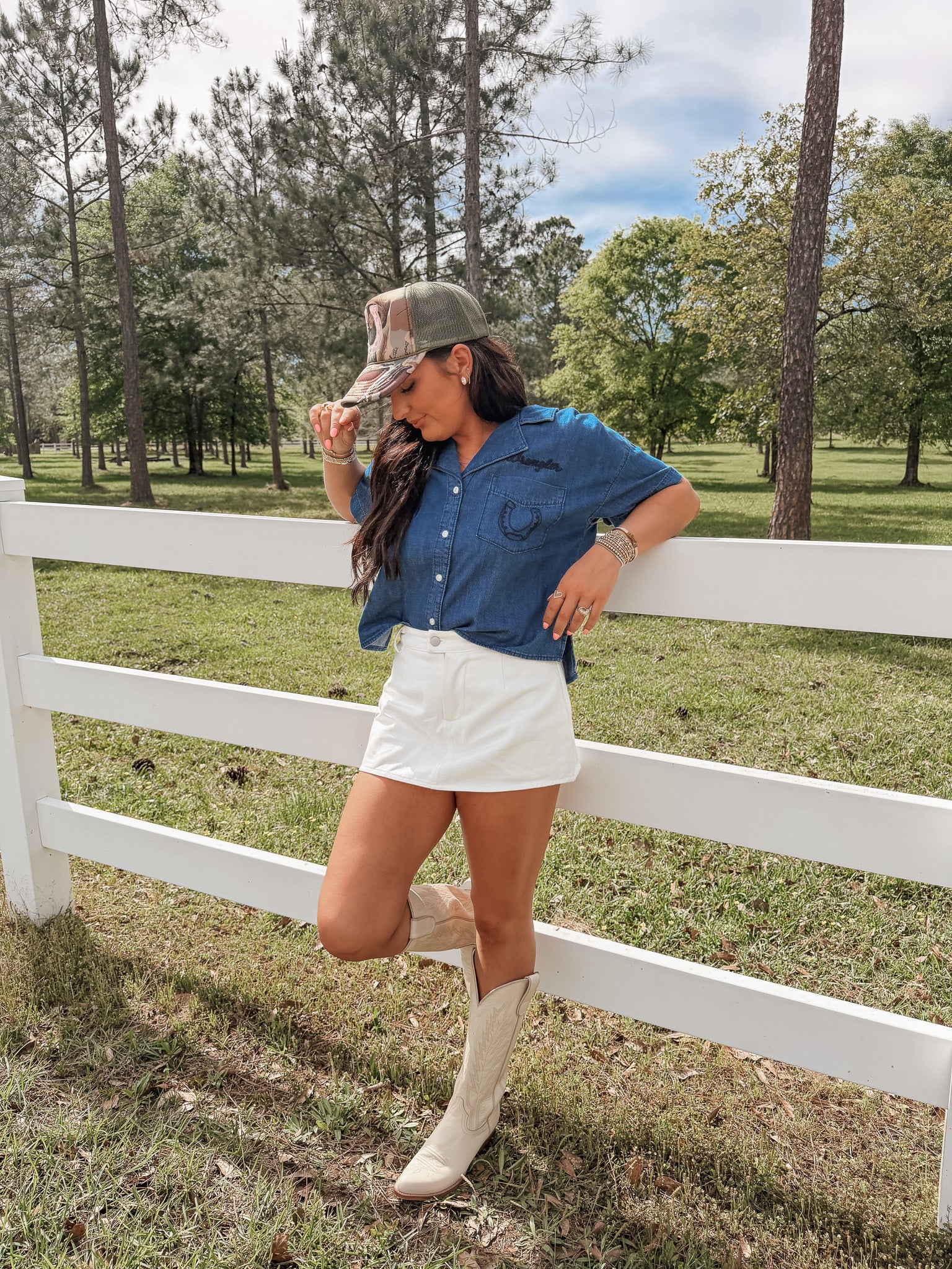 Wrangler Embroidered Denim Camp Shirt - Image 7