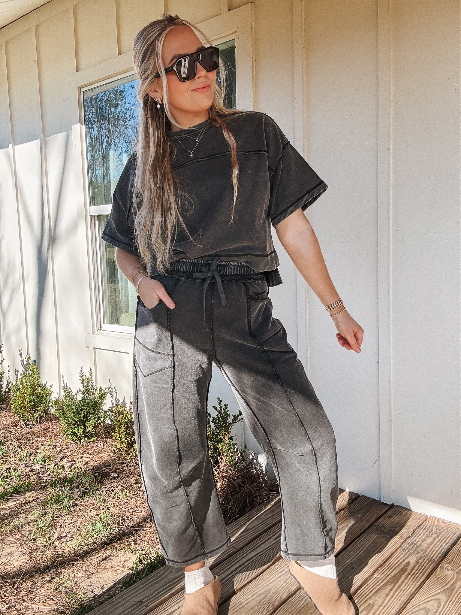Simple Statement Set in Washed Black - Image 5