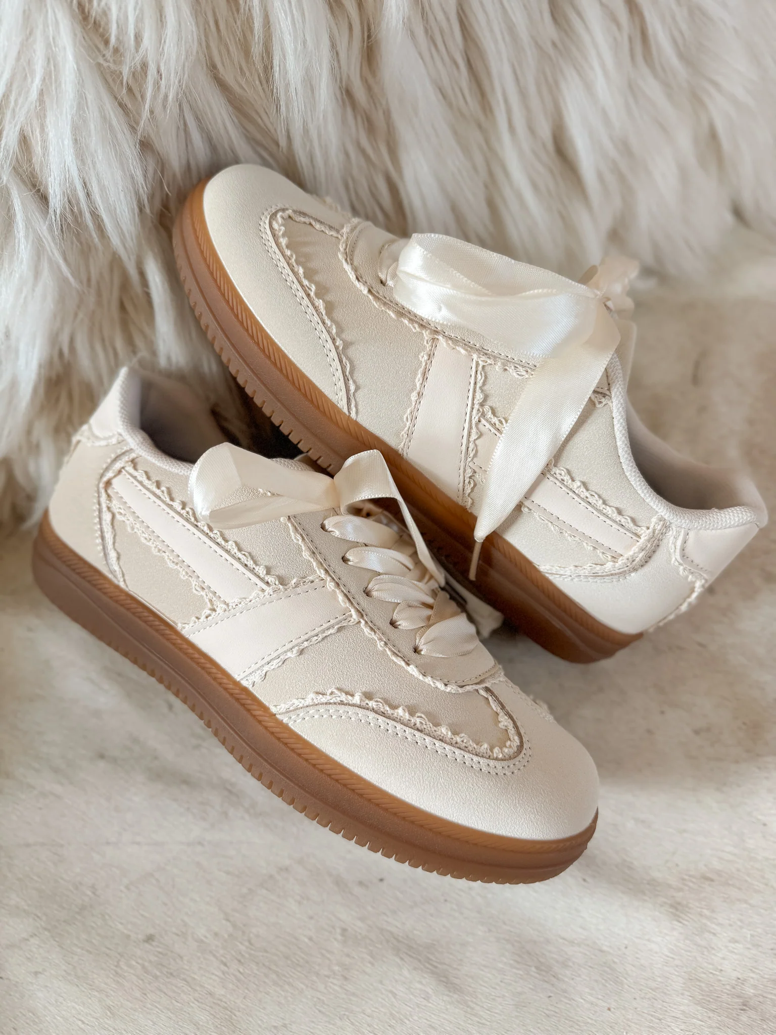Step Ahead Sneakers in Cream - Image 2