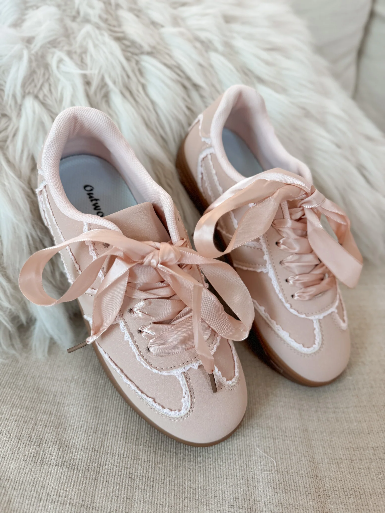 Step Ahead Sneakers in Light Pink - Image 3