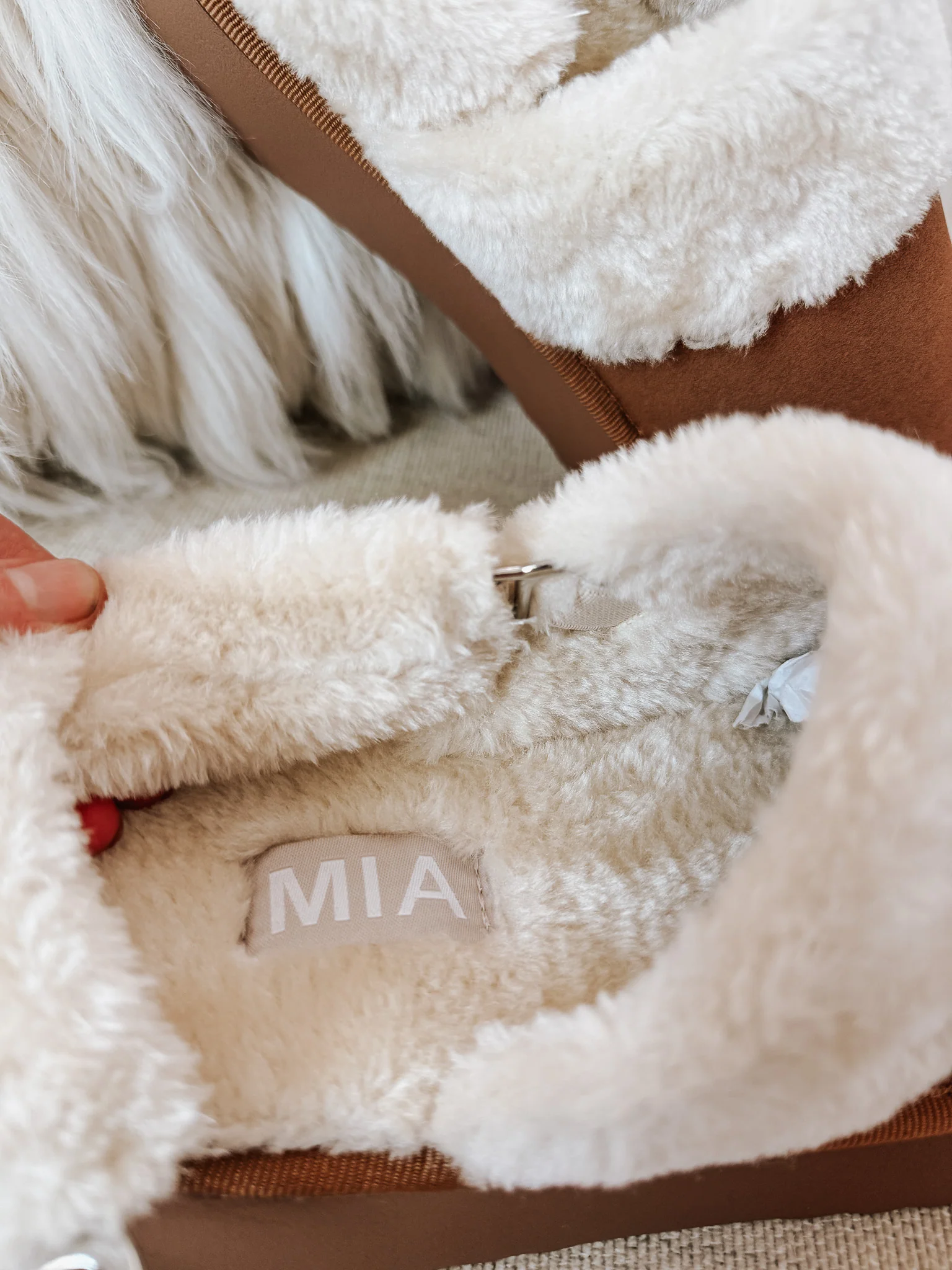 Chasing Chill Slippers - Image 6