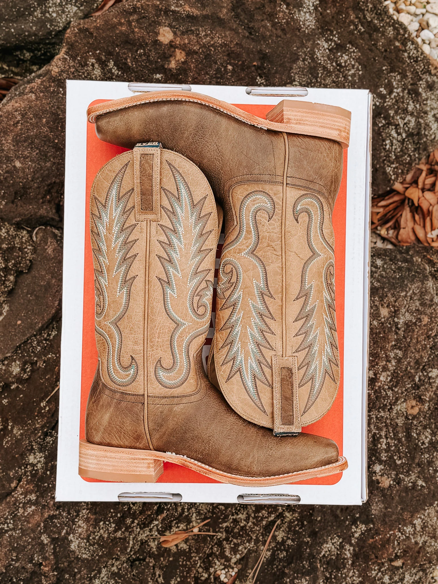 Hyer Men's Kincaid Shrunken Shoulder Western Boots - Image 11