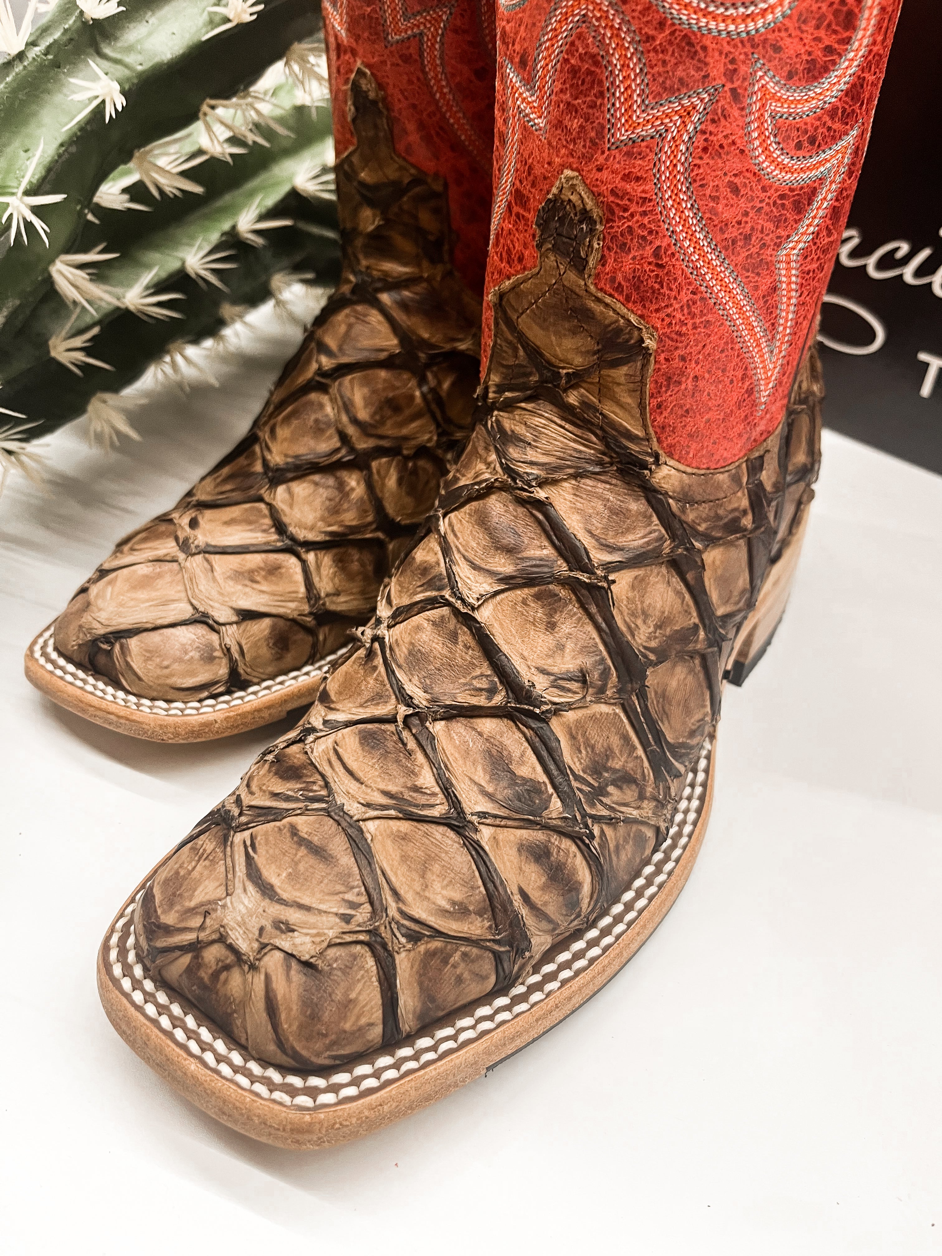 Women's Macie Bean Top Hand Cigar Matte Bass Boots - Image 8