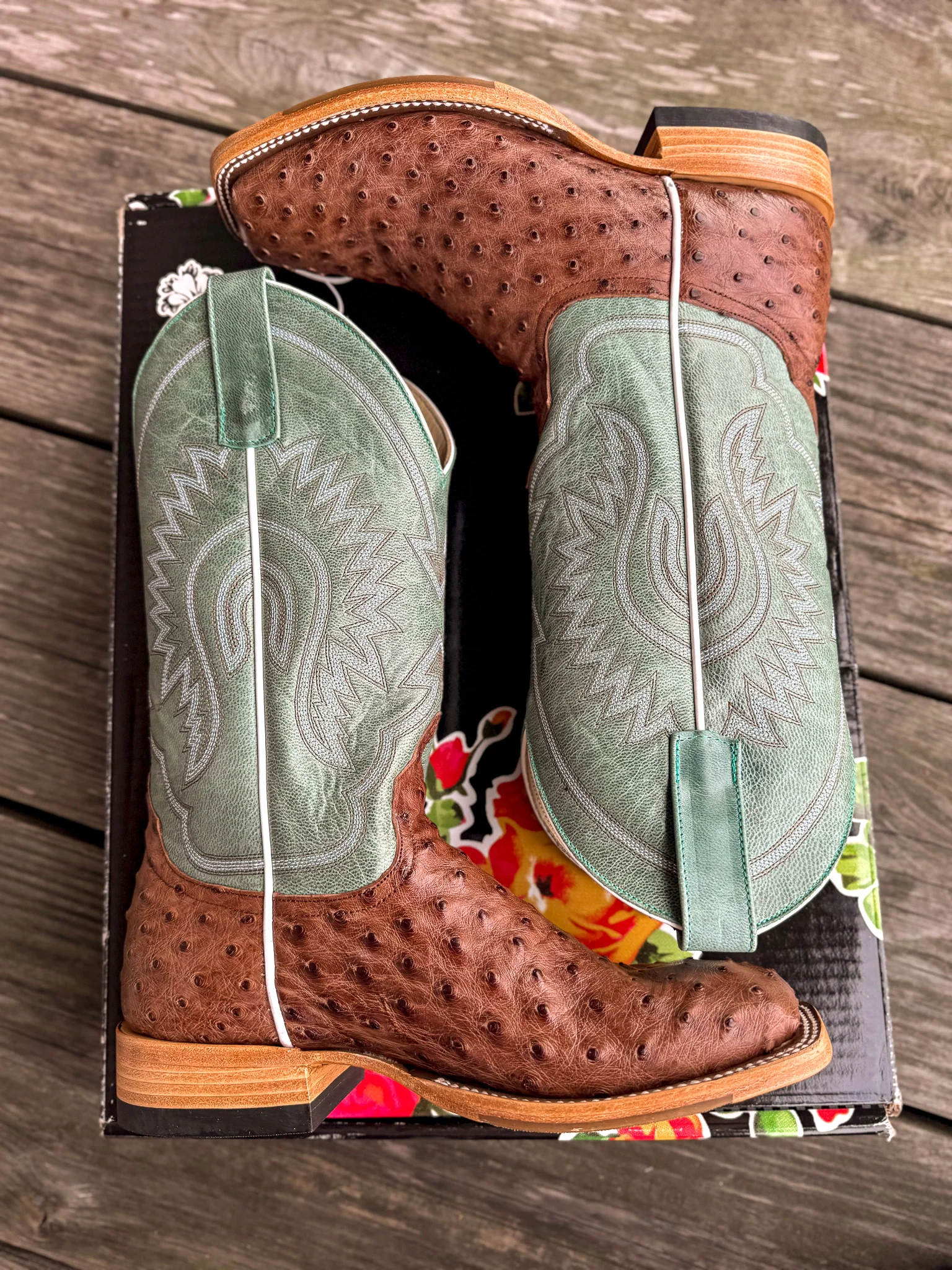 Macie Bean Women's Kango Tobac Full Quill Ostrich Boots - Image 9