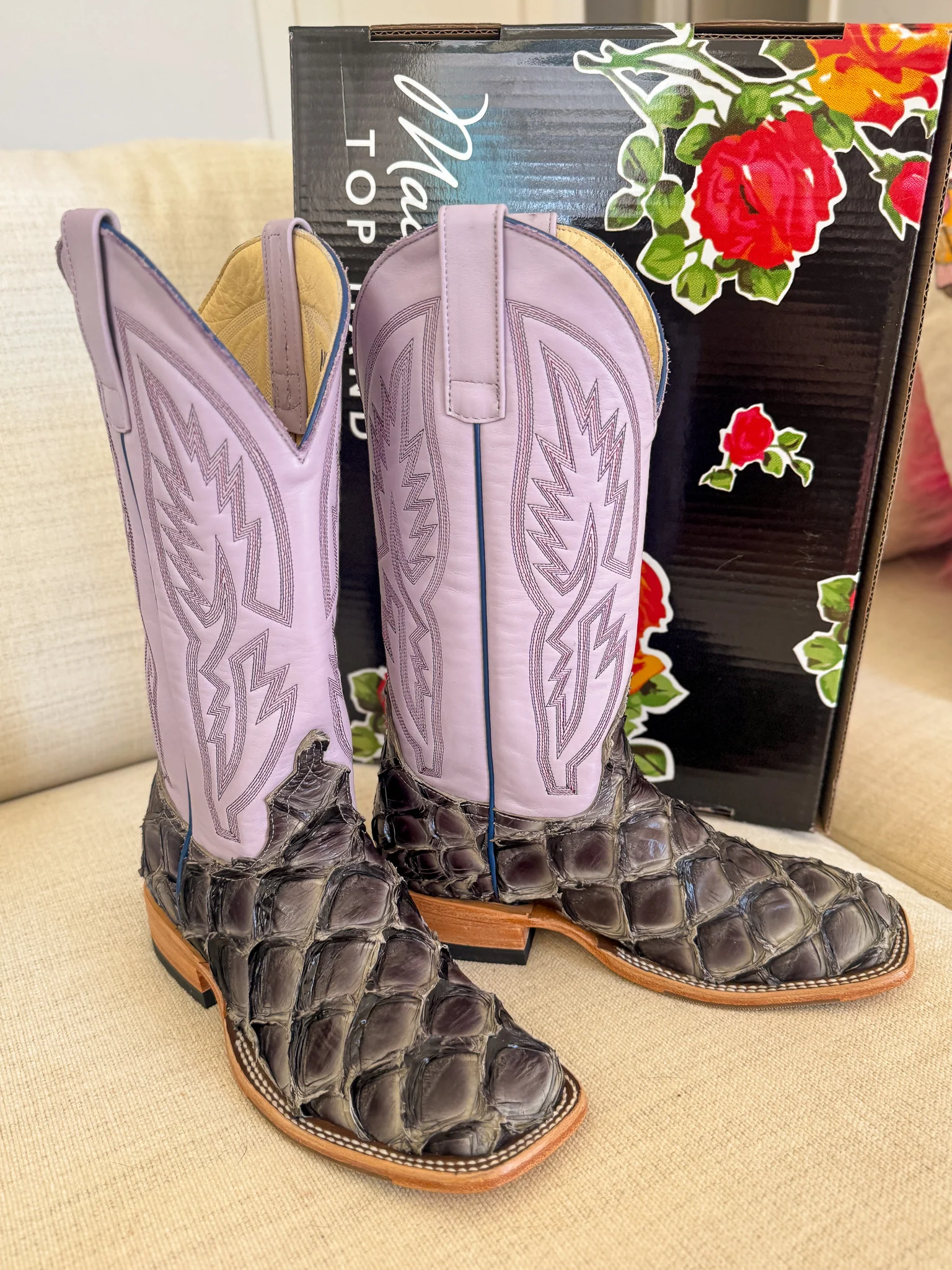 Women's Macie Bean Mockingbird Big Bass Boots - Image 9