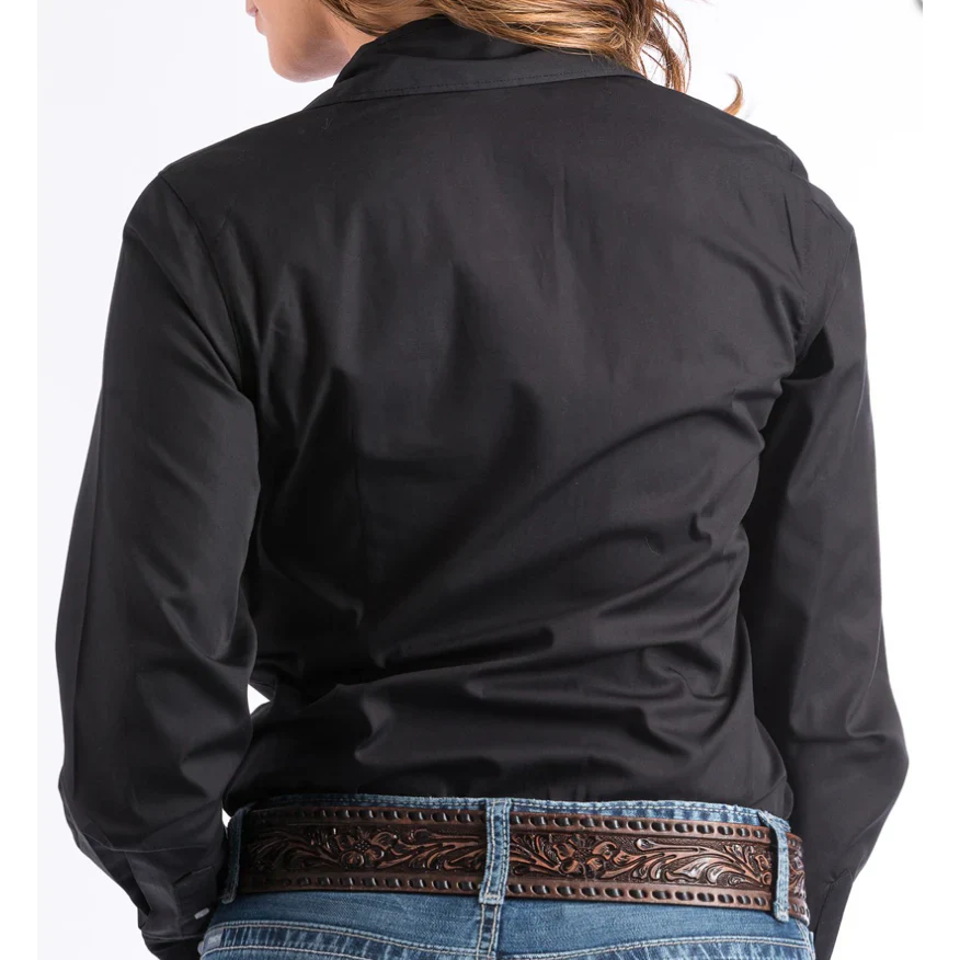 Cinch Women's Long Sleeve Button Down in Solid Black - Image 12