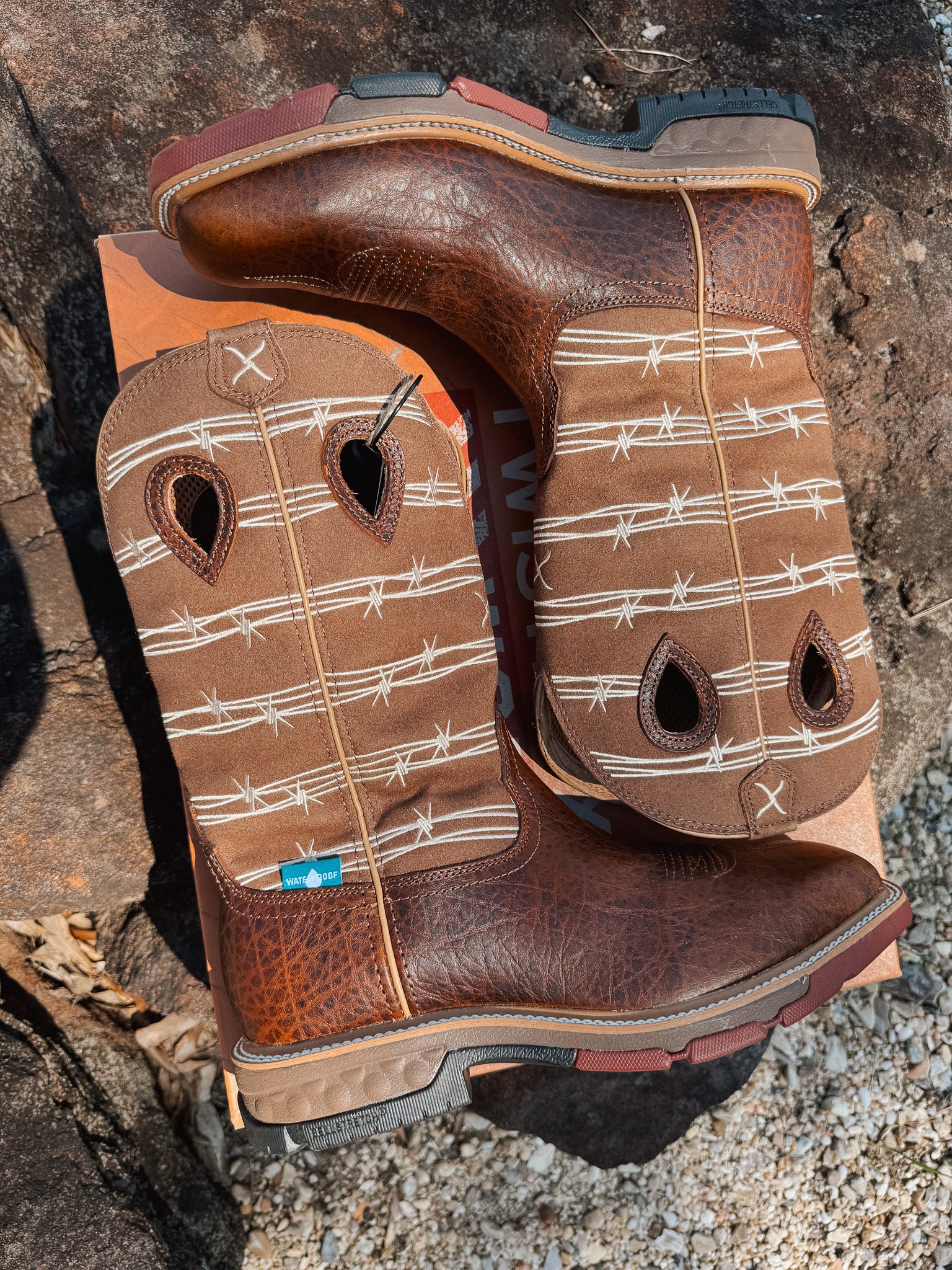 Men's Twisted X 12" Waterproof Alloy Toe Western Work Boot - Image 11