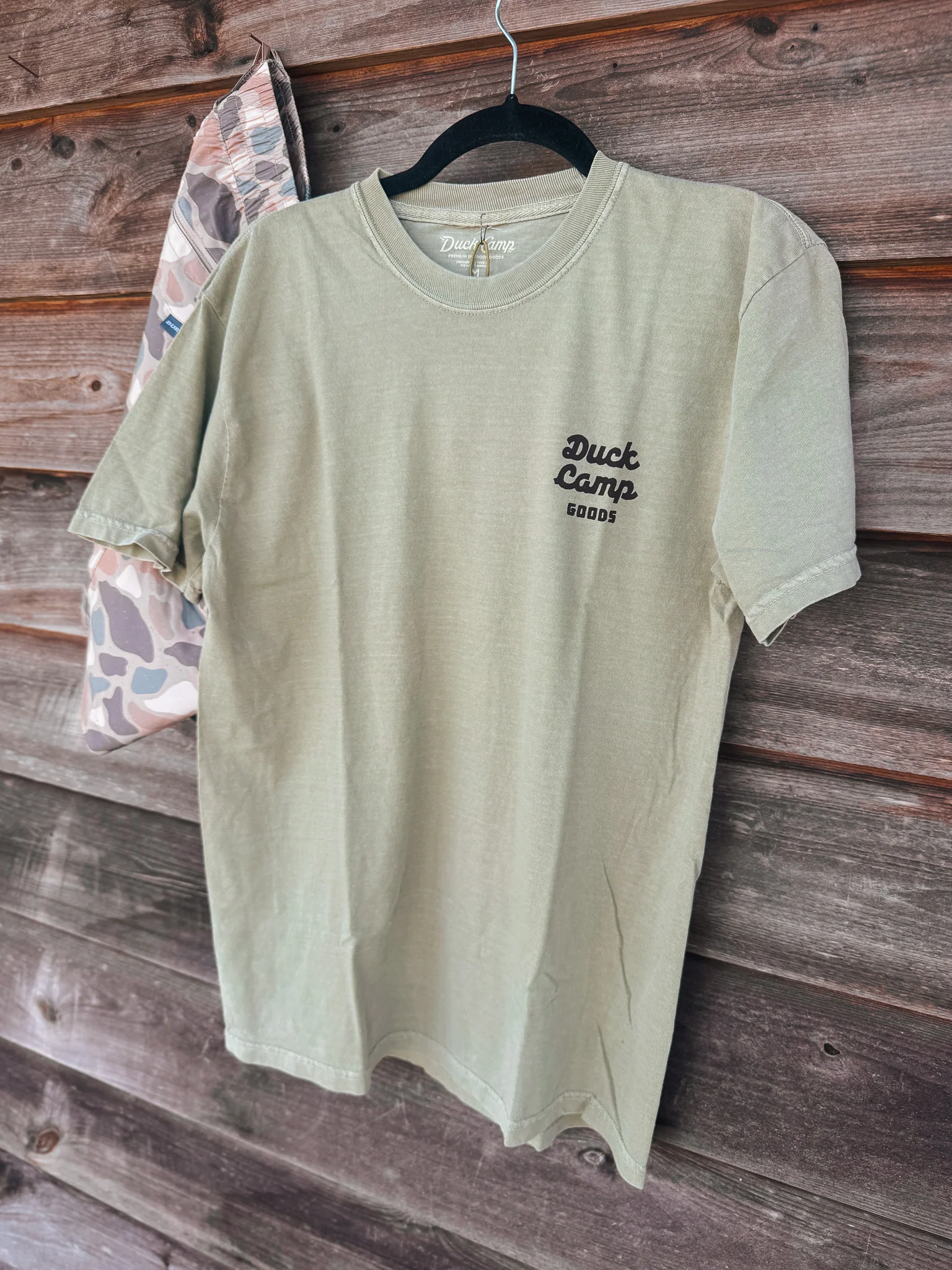 Men's Duck Camp DC Shop Vintage Khaki T-Shirt - Image 2