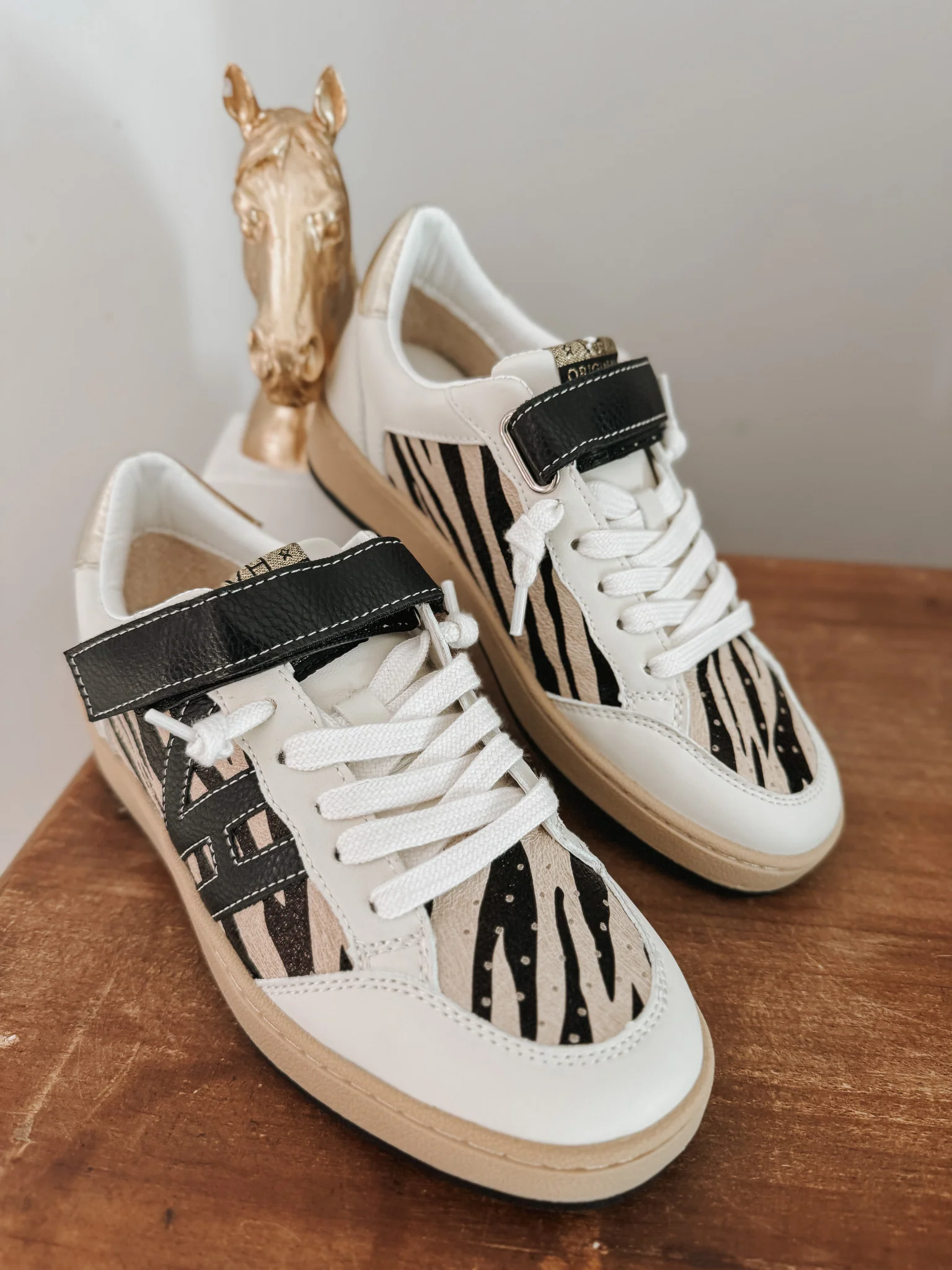Vintage Havana Next 11 White Zebra Sneakers - Image 3