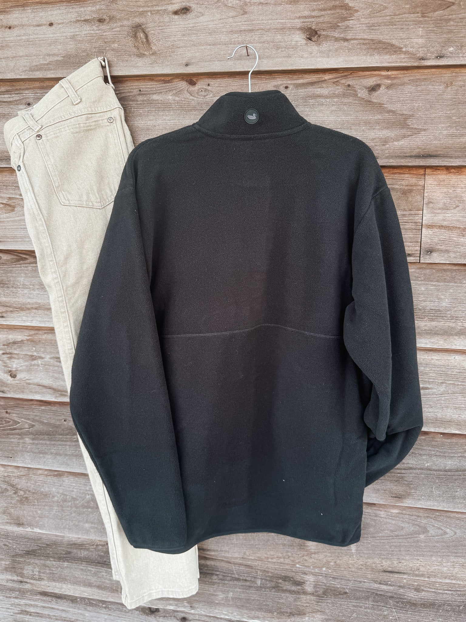 Southern Marsh Mallard Lake Fleece Pullover in Black - Image 6