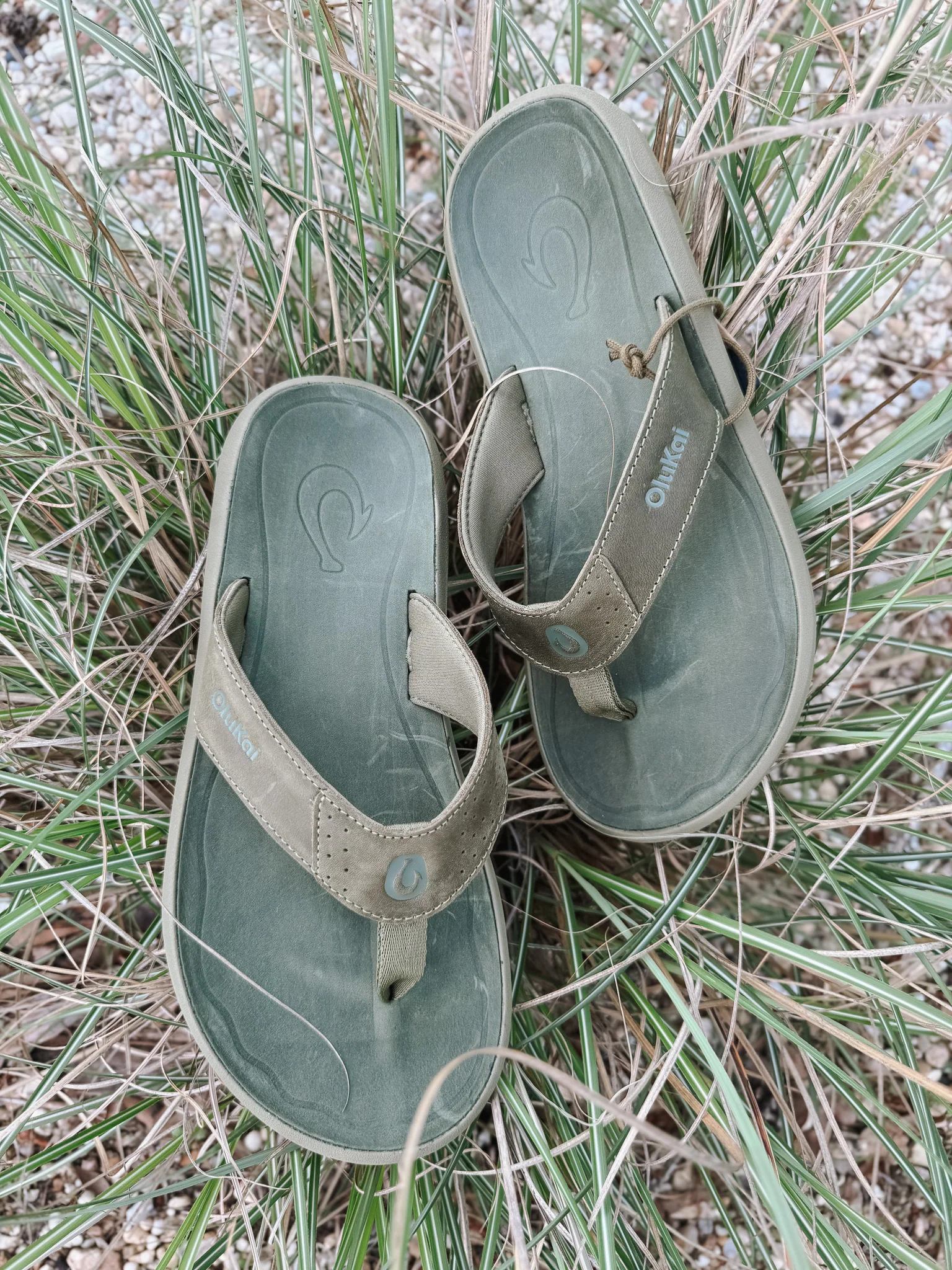 Men's Olukai Pili Sandals in Desert Moss/Deep Green - Image 12