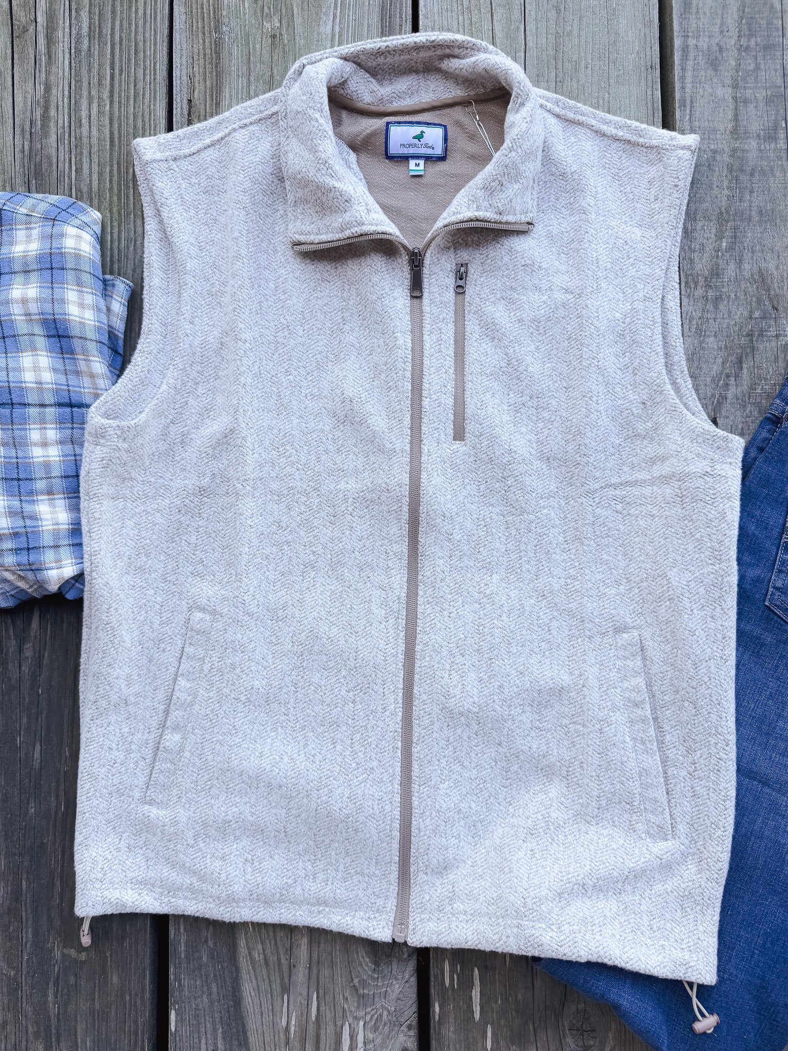 Men's Properly Tied Upland Vest in Cream - Image 10