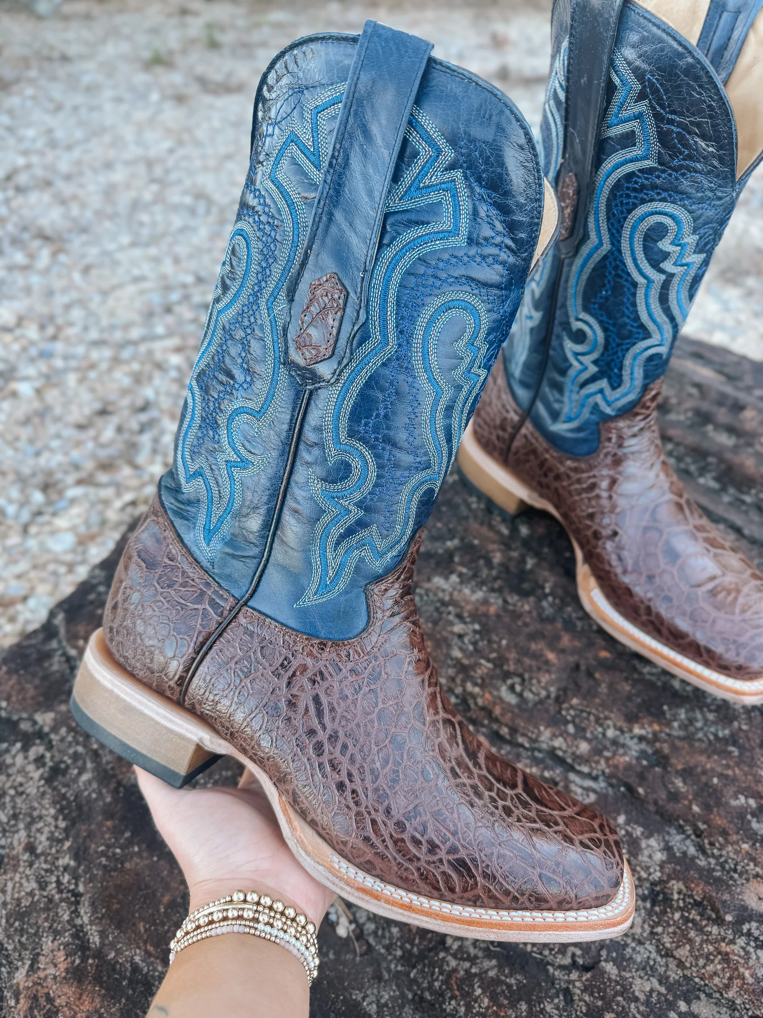 Men's Cowtown Brown Sea Turtle Print Leather Boots - Image 3
