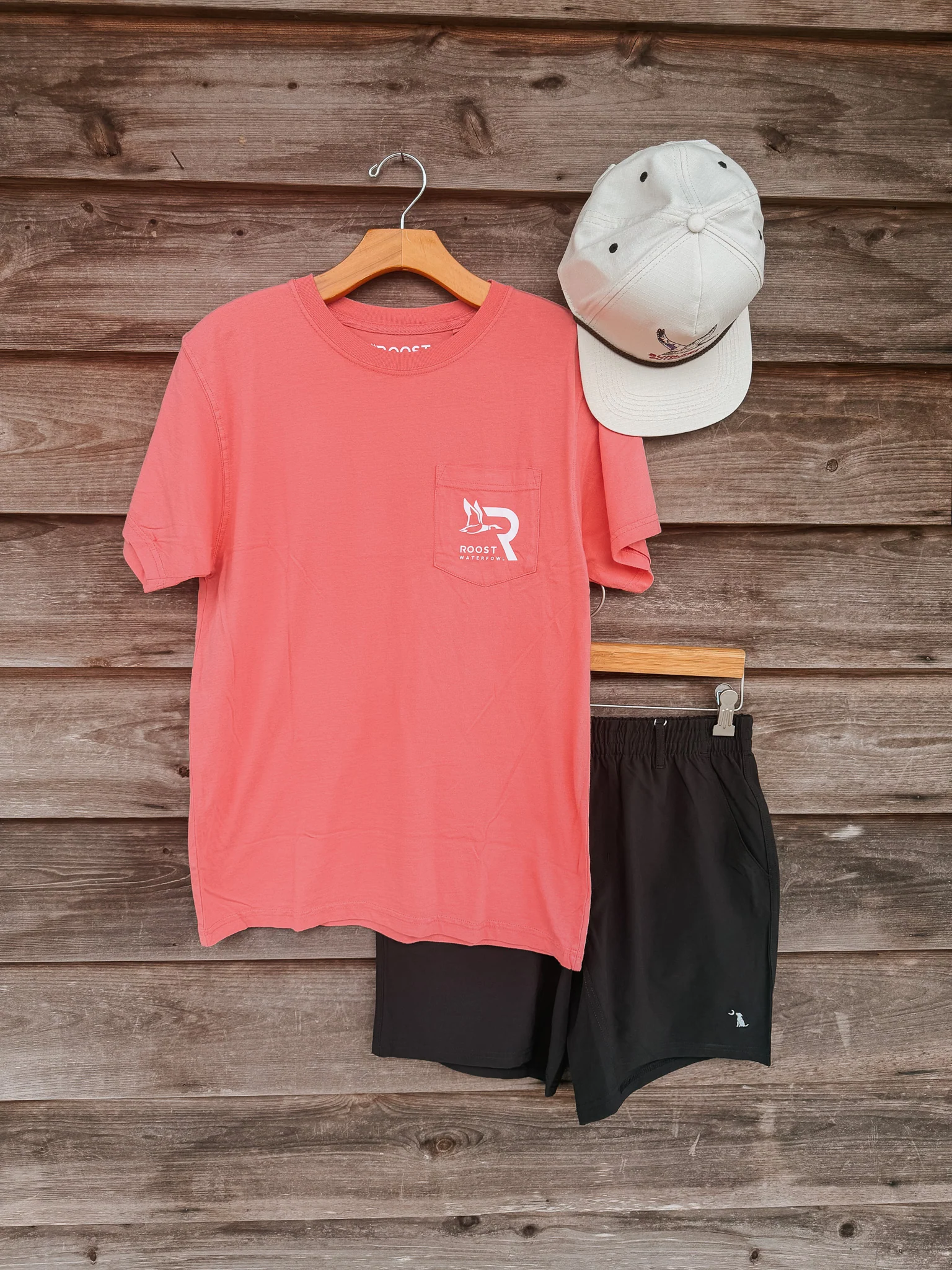 Roost Vintage Retriever T-Shirt in Watermelon - Image 5