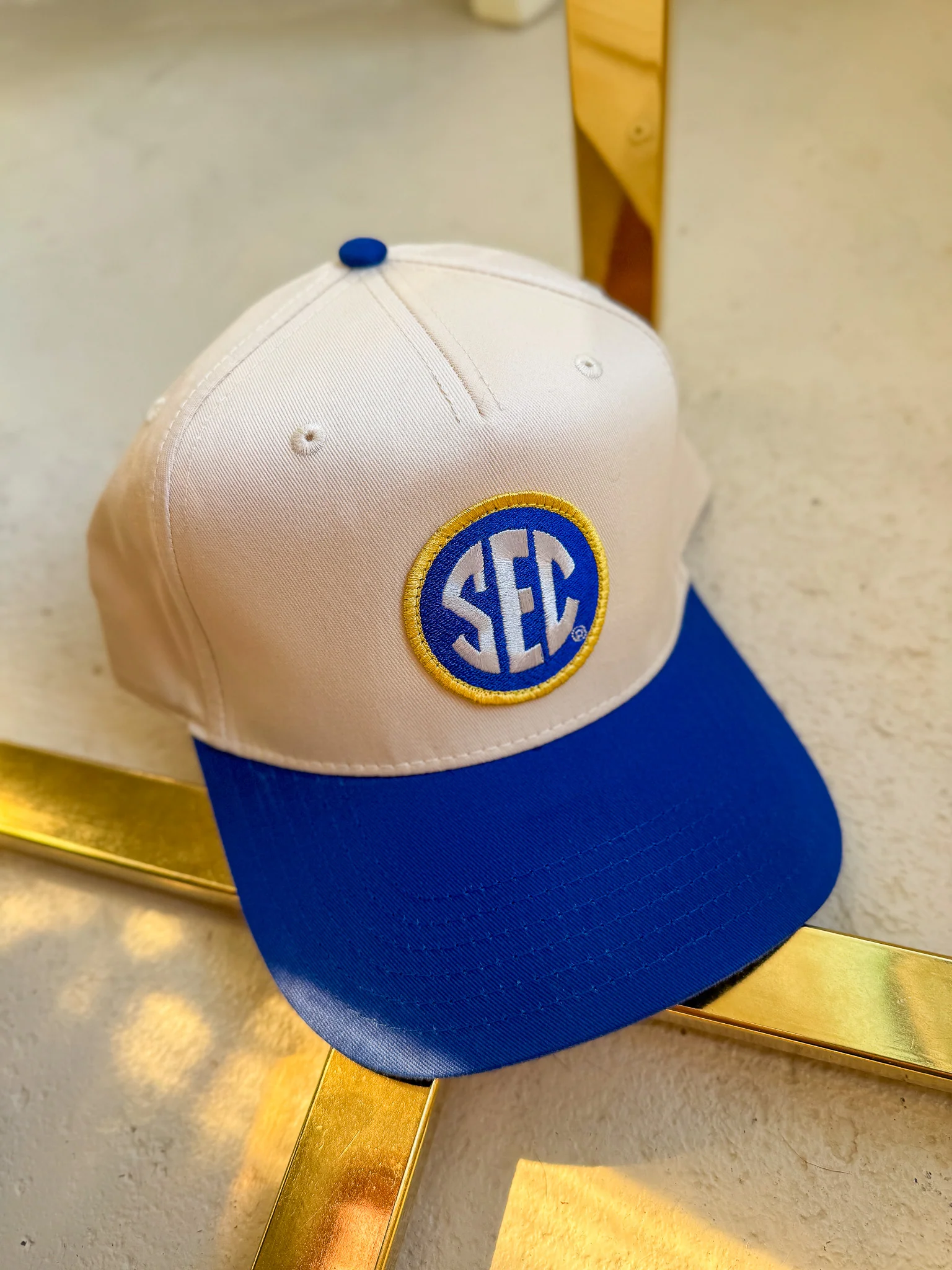 Sec 2 Tone Blue/Cream Hat - Image 5