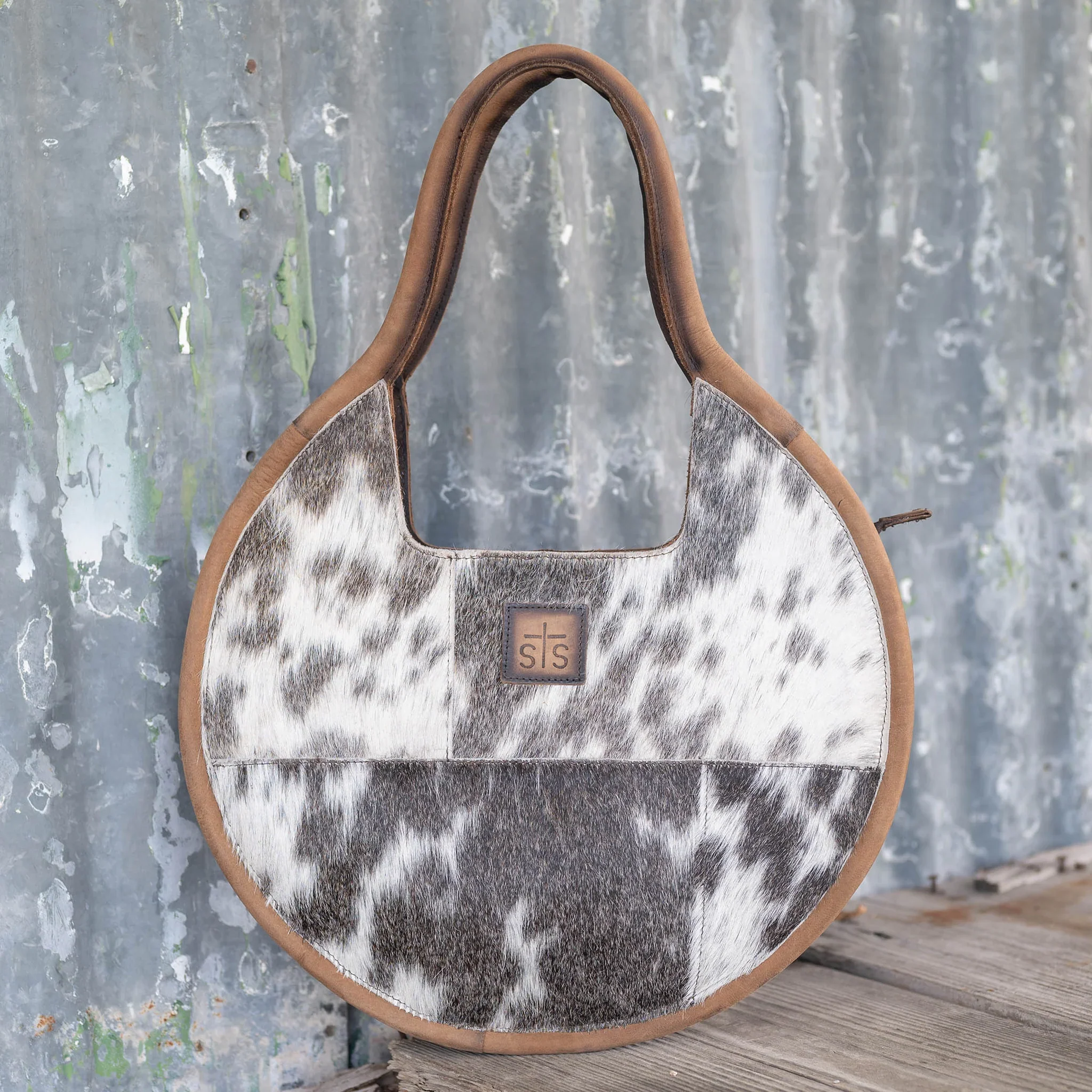 STS Cowhide Dolly Purse - Image 6