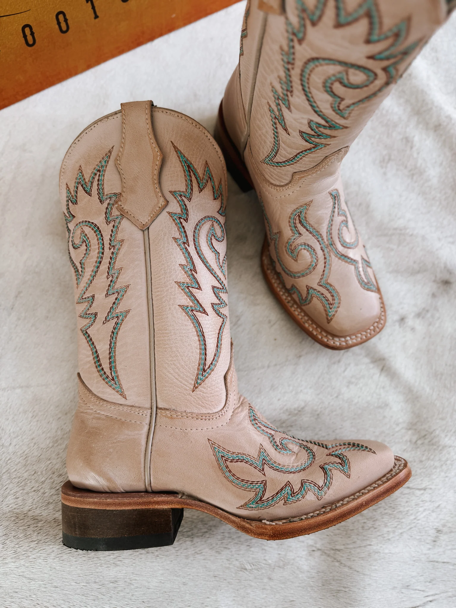 Youth Corral Flame Embroidered Bone White Boots - Image 8