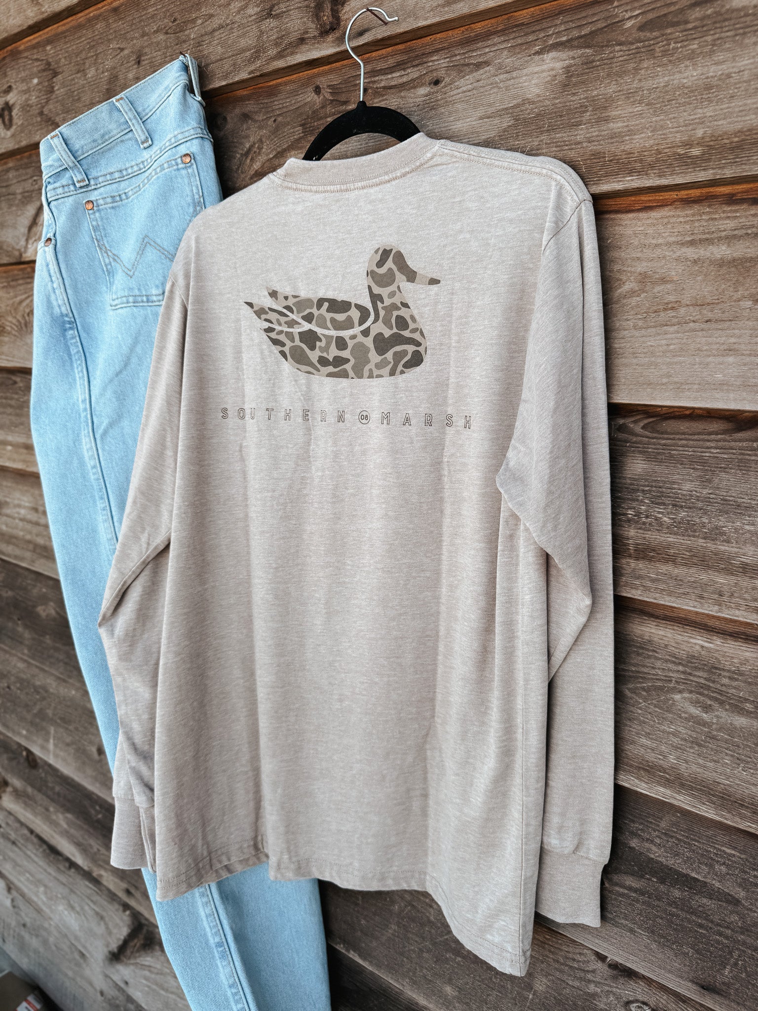 Southern Marsh Seawash™ Retro Duck Originals Long Sleeve T-Shirt in Taupe - Image 3