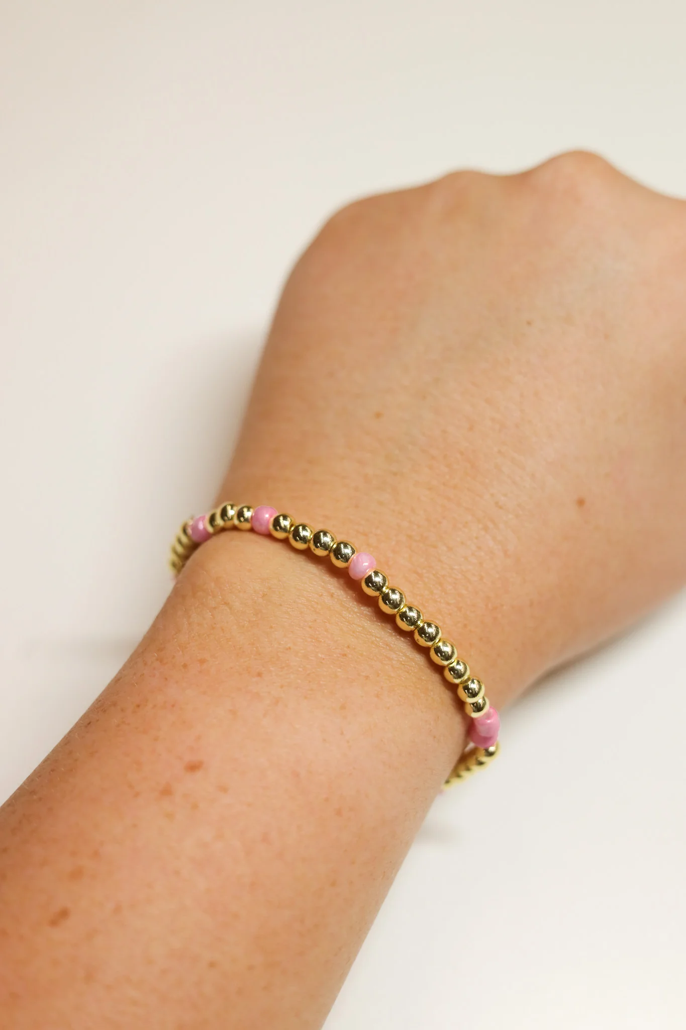 The Light Pink Gold Confetti Bracelet - Image 5