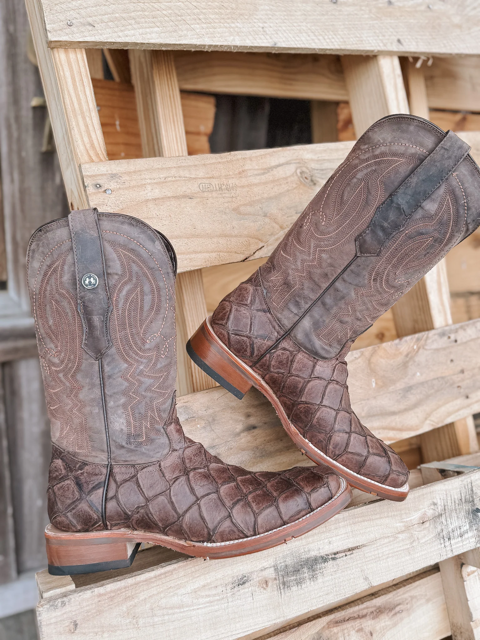 Tanner Mark Men's Monster Fish Print Boots