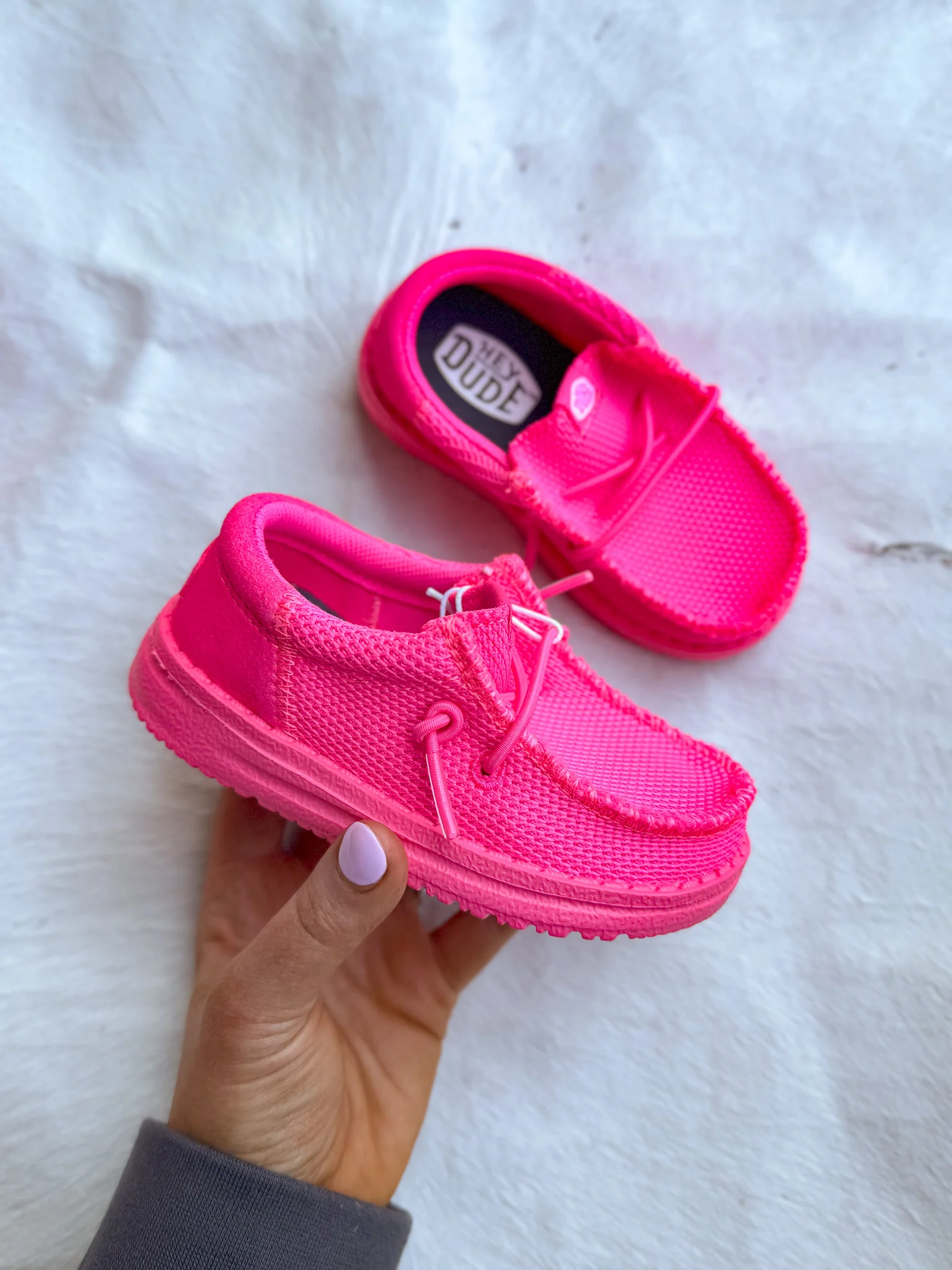 Hey Dude Wally Youth Funk Mono Electric Pink