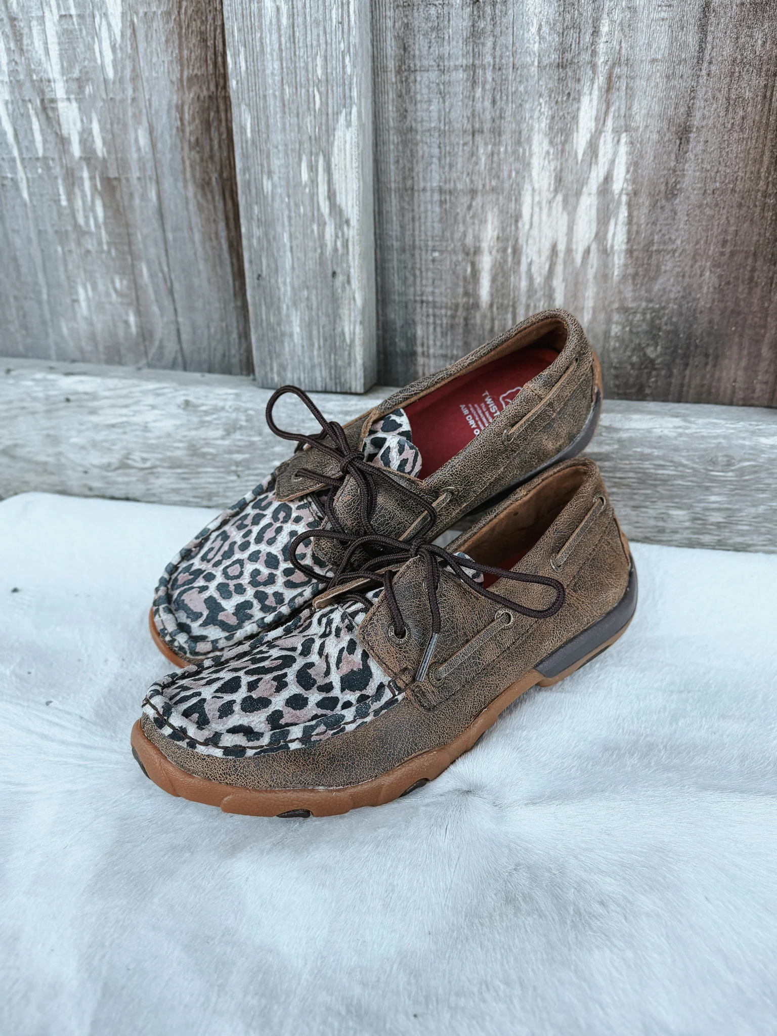 Women's Twisted X Cheetah Print Driving Moc - Image 9