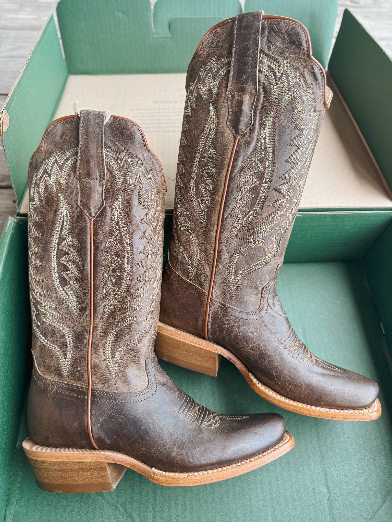 Women's R. Watson Mad Brown Goat Boats - Image 11