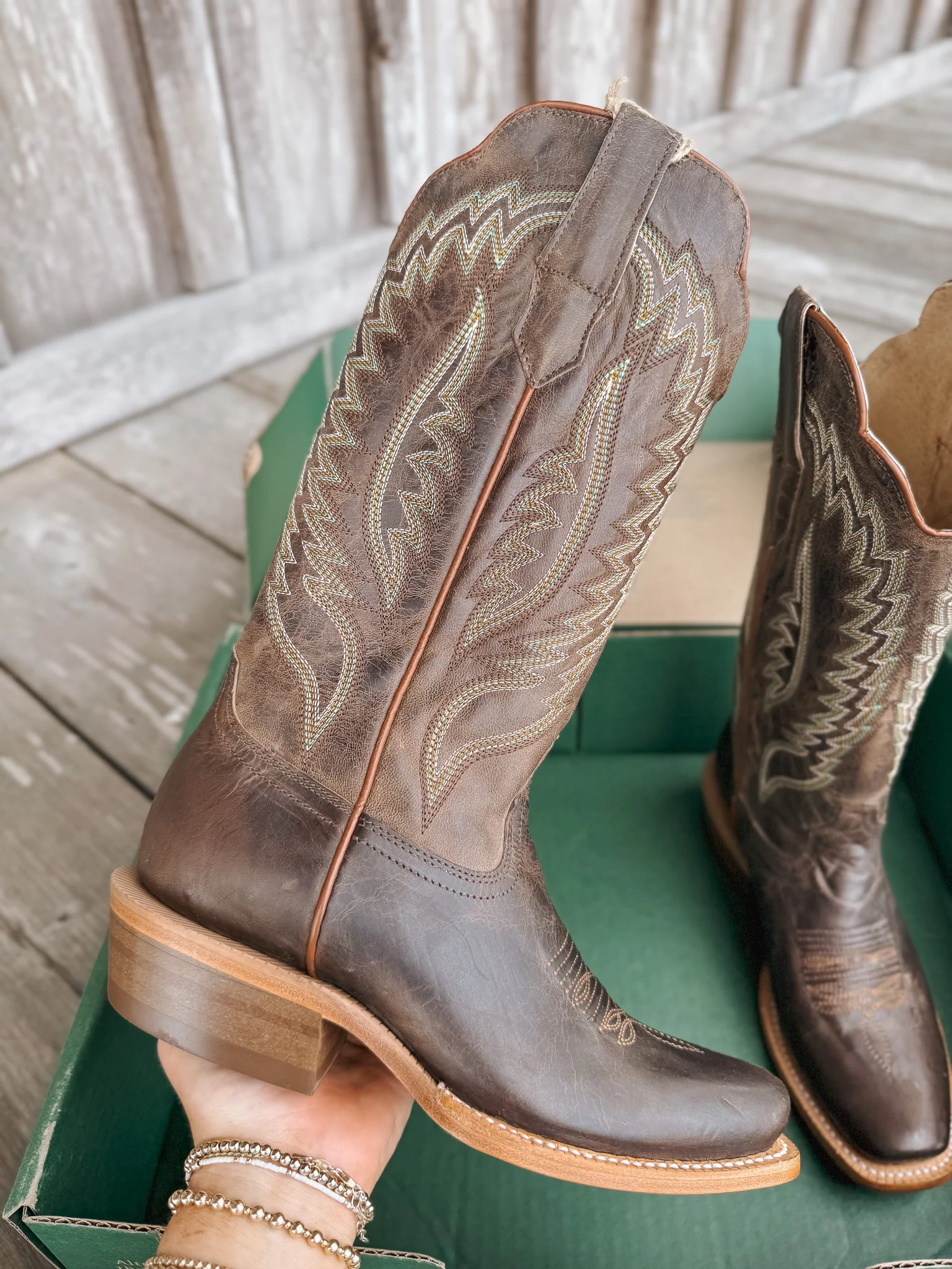 Women's R. Watson Mad Brown Goat Boats - Image 12